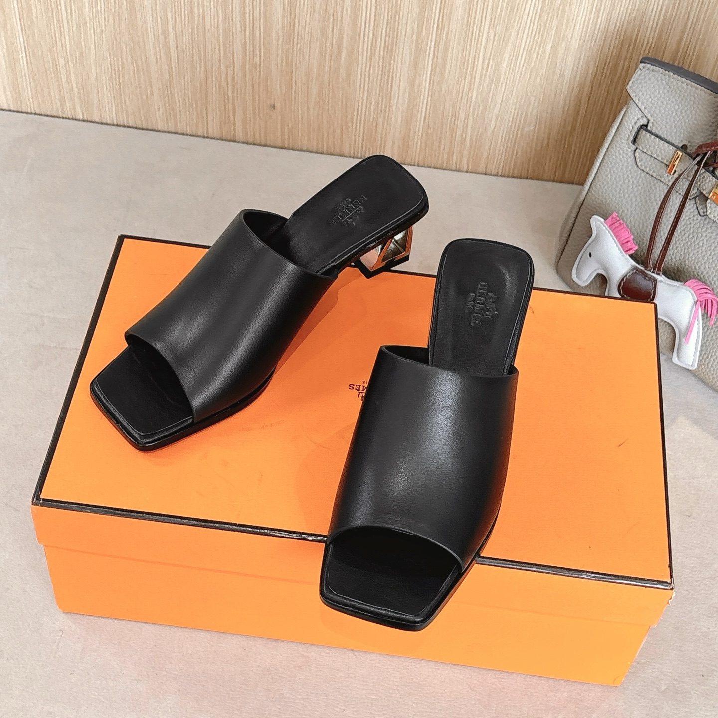 Hermes Kylie 60 Leather Heeled Sandals, Stylish and Comfortable 1 Hermes Kylie 60 Leather Heeled Sandals, Stylish and Comfortable