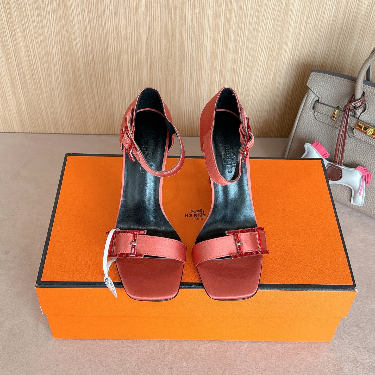 NO:265157,【10.5cm Photos】New color Hermes Judy 105 high heel sandals—————————————————————————————————————————————————————————————————————————————————————————————————————————————————————————————————————————————————————————————————————————————————————————————————————————————————————————————————————————————————————————————————————————————————————————————————————————————————————————————————————————————————————————————————————————————————————————————————————————————————————————————————————————————————————————————————————————————————————————————————————19860909【10.5cm 组图】新配色Hermes 爱马仕 Judy 105高跟凉鞋———————————时尚又百搭 搭配Hapi鞋扣 超级舒服 每个细节都做到极致 搭配同色调标志性纯鞋扣 设计简约流畅 打造时尚柔美造型 原版小牛皮原版1:1独家私模鞋跟/原版真皮大底  跟高:10.5cm 7cm 4.5cm 三个跟高 SIZE34-43（34.40.41.42.43定制不退不换）,高跟鞋凉鞋,hermes,hermes,sandals,high heels,cowhide,Leather soles,Women's Shoes