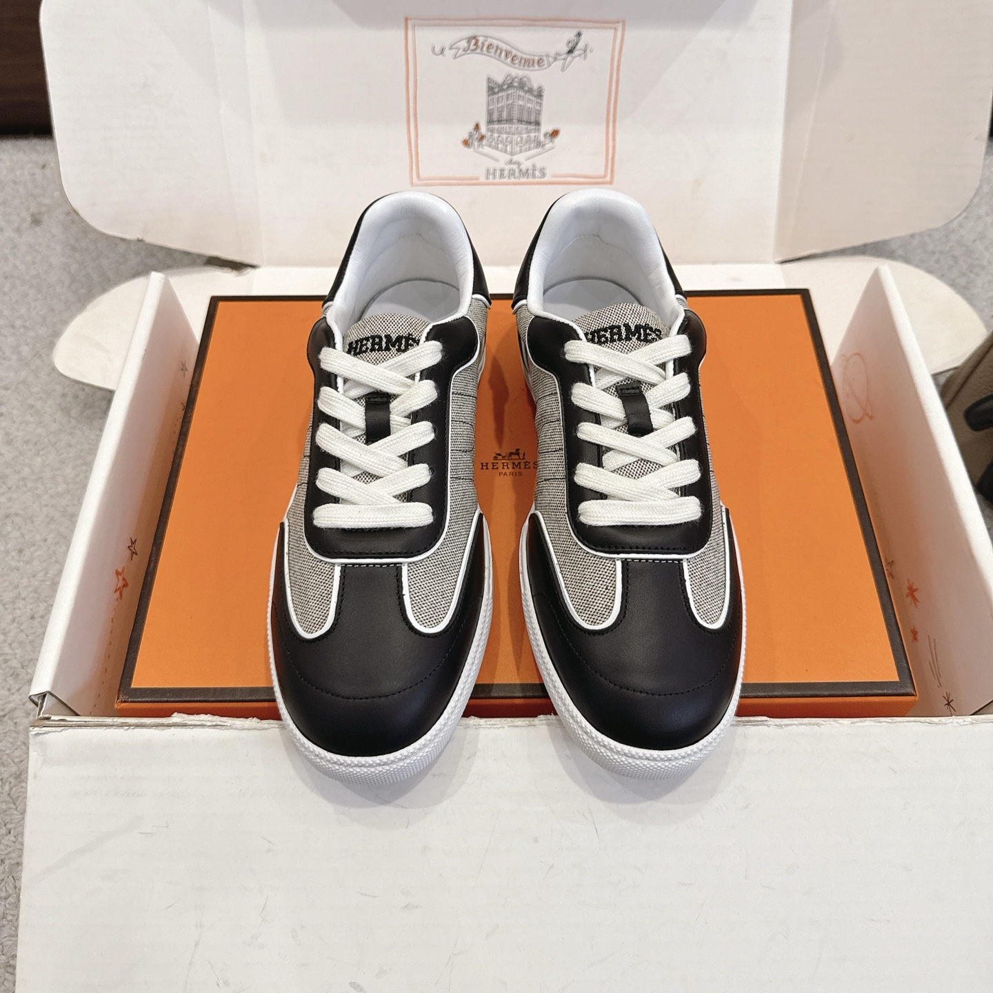 NO:706366,Men's model plus 50Hermes Hermès Match sneaker series——————————Fashionable and versatile Super comfortable Every detail is done to the extreme Original swift calfskin/suede Original 1:1 exclusive private mold upper/original private mold molded one-piece outsole SIZE women 35~41 Men 39-46, casual shoes/sports shoes, hermes, hermes, stuart weitzman, sneakers, cowhide, chamois leather19860909男款加50Hermes 爱马仕 Match 运动鞋系列———————————时尚又百搭 超级舒服 每个细节都做到极致 原版swift小牛皮/麂皮 原版1:1独家私模鞋面/原版私模成型一体大底 SIZE女35~41 男39-46,休闲鞋/运动鞋,hermes,hermes,stuart weitzman,sneakers,cowhide,chamois leather,Women's Shoes