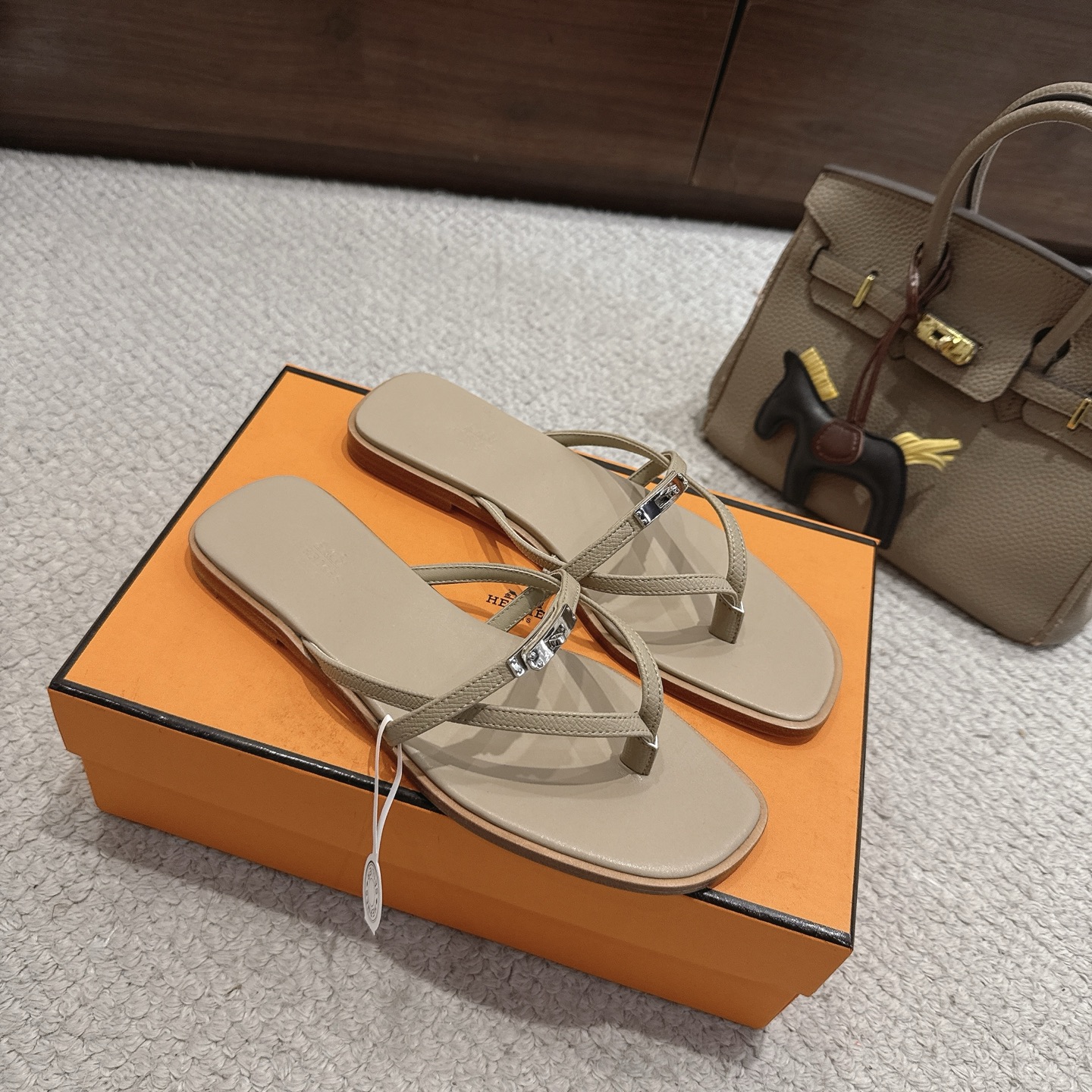 Hermès Kelly Flat Flip Flops
