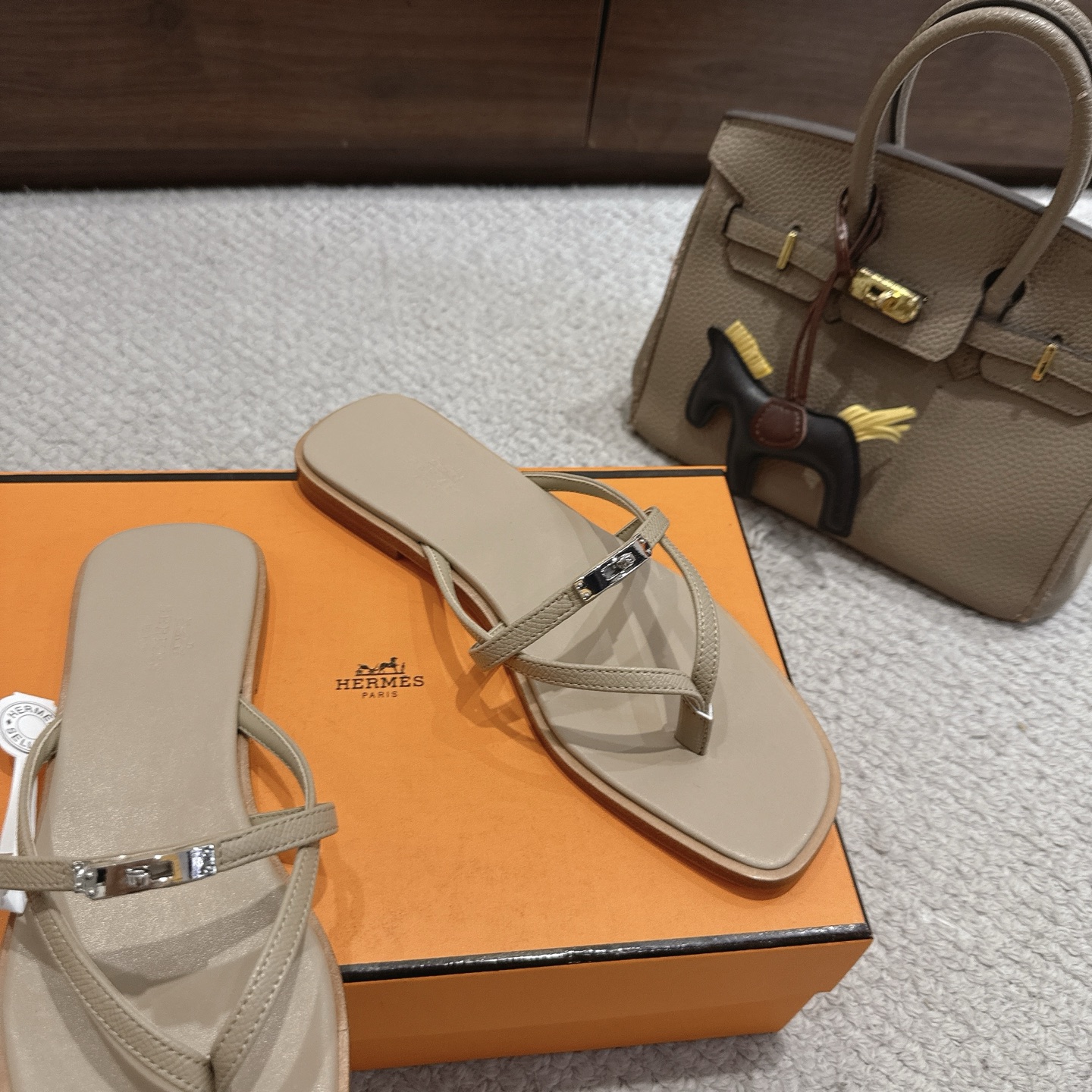 Hermès Kelly Flat Flip Flops