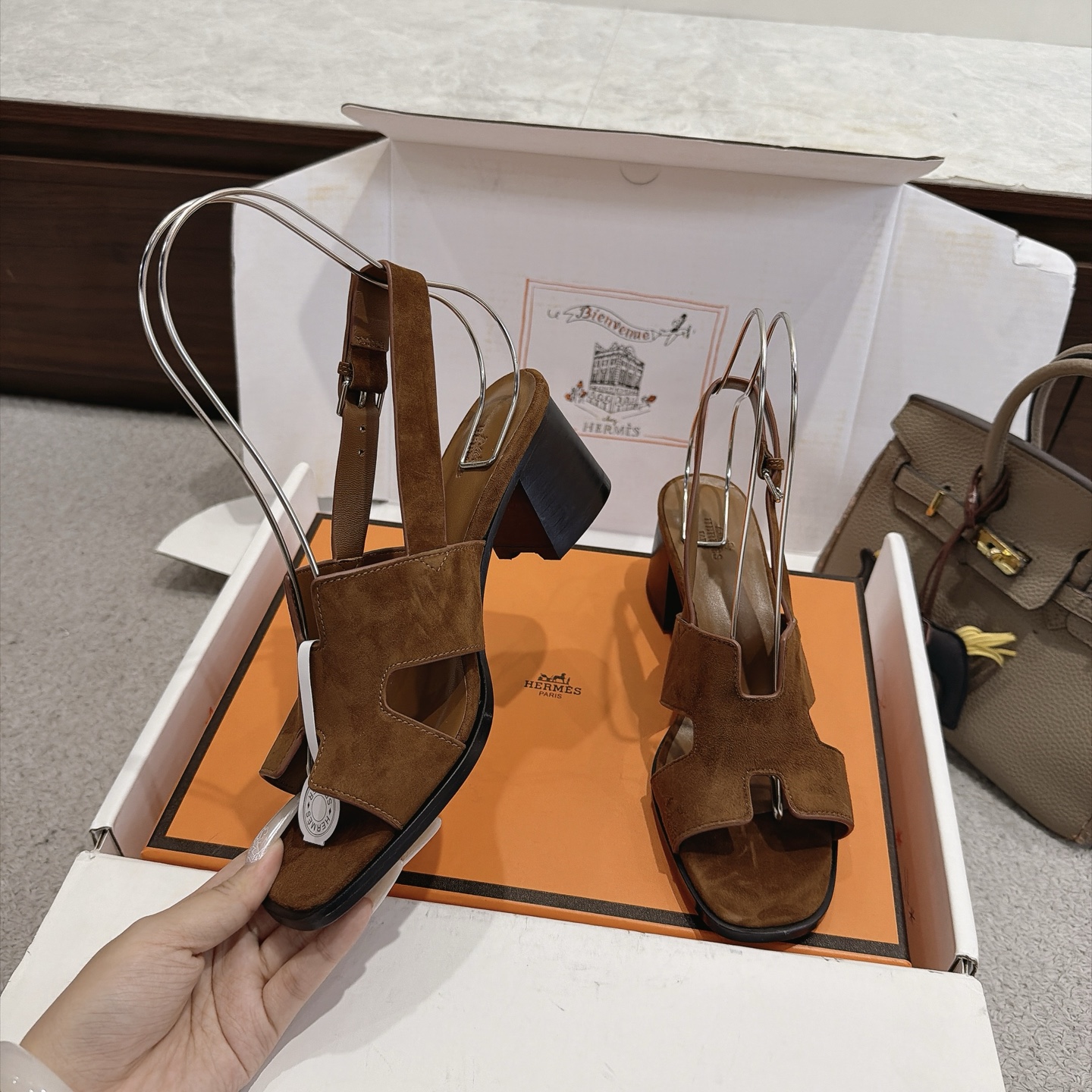 HERMES Brown Helia Sandals