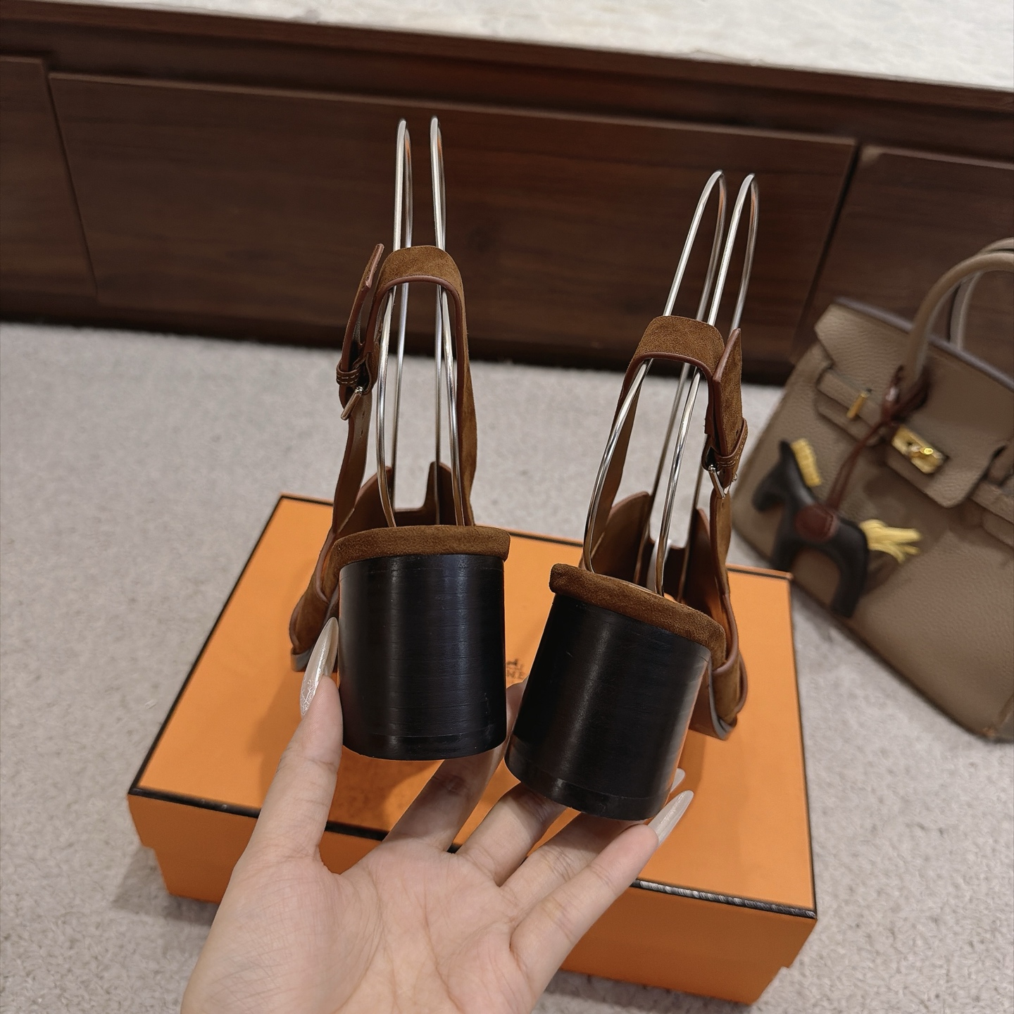 HERMES Brown Helia Sandals
