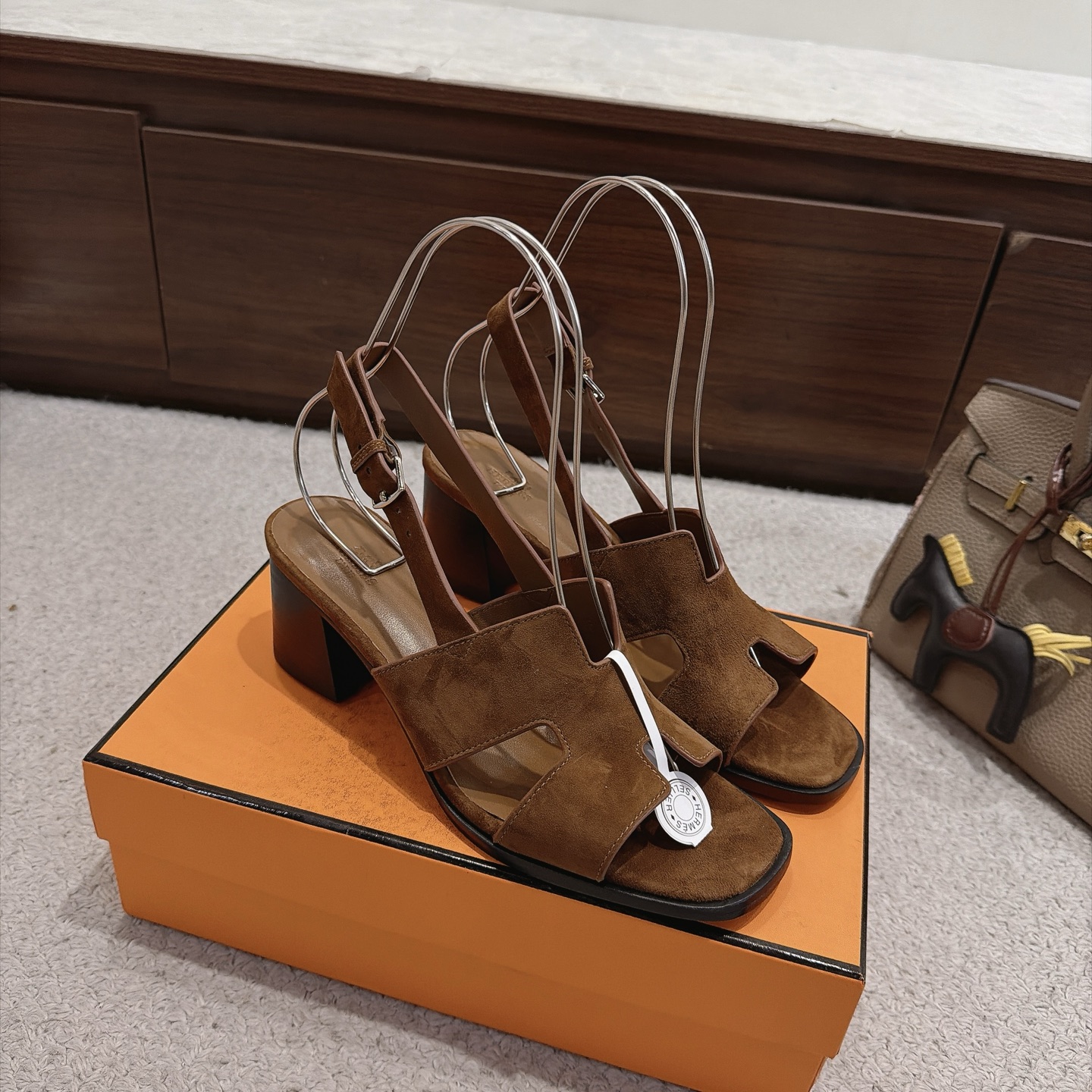 HERMES Brown Helia Sandals