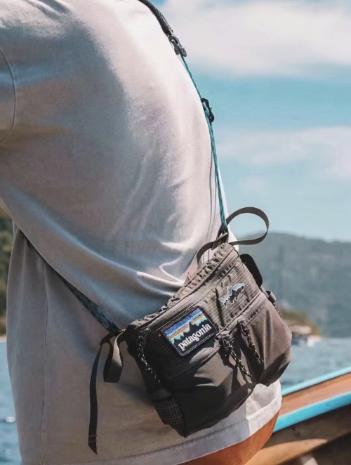Patagonia Fly Fishing Chest Bag, Outdoor Crossbody Shoulder Bag for Men & Women 1 Patagonia Fly Fishing Chest Bag, Outdoor Crossbody Shoulder Bag for Men & Women