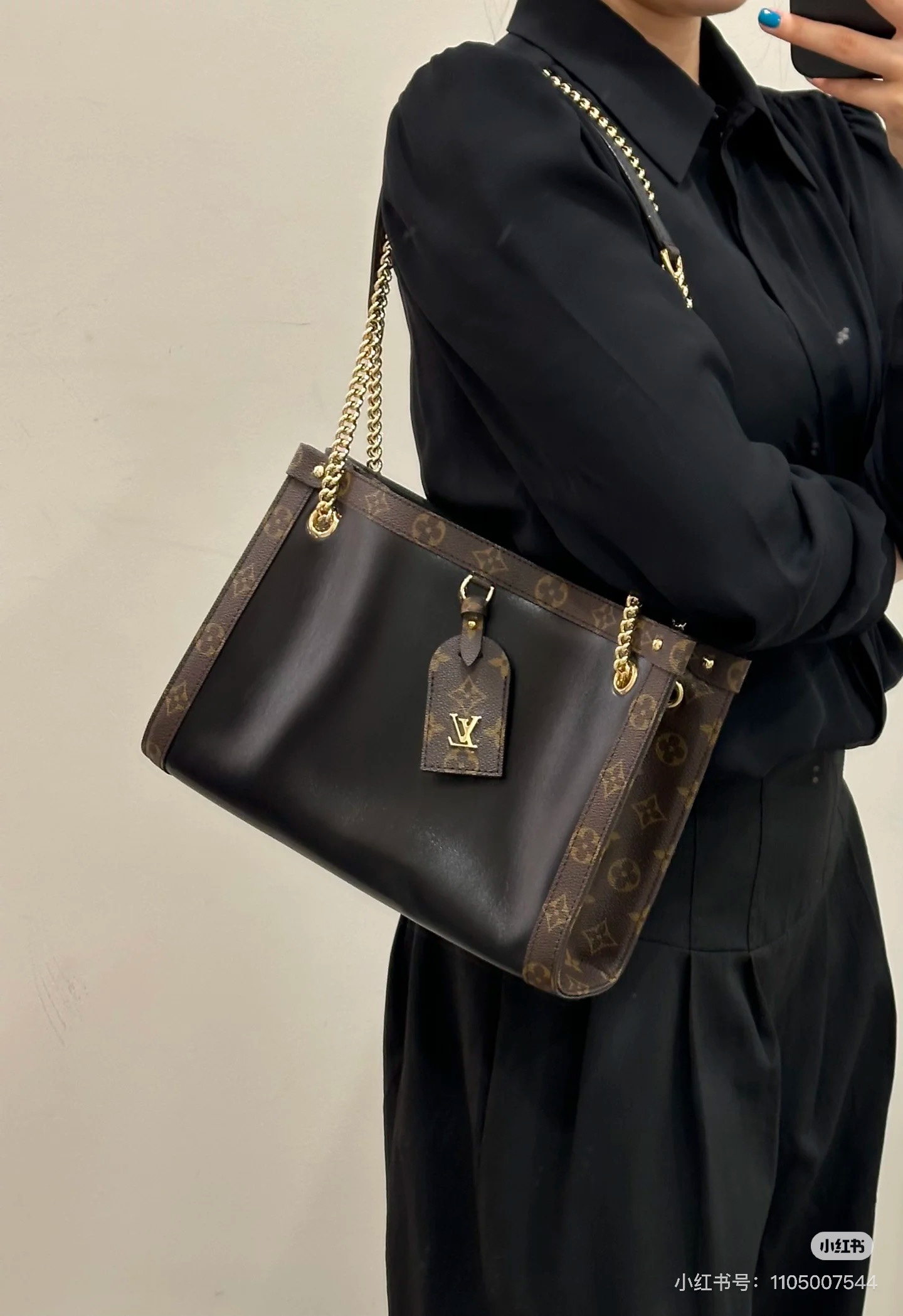 NO:213831,Top original single all-steel hardware 163 variable code chip Model M13140 Cruise Early Spring Show launched Nova small handbag, LV [top original single], louis vuitton19860909顶级原单全钢五金163变码芯片 型号M13140 Cruise 早春秀场推出 Nova 小号手袋,,LV【顶级原单】,louis vuitton,Bag