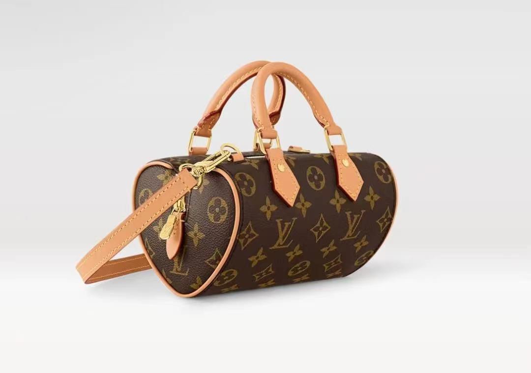 NO:206800,The chip, original single hardware M13226 presbyterian love bag. The new season nano speedy dating handbag. This nano speedy handbag uses the brand's classic monogram empreinte leather to create a modern and compact configuration, and sets up dazzling metal parts in soft tones. The removable lace chain provides a variety of portable options. It can store daily needs in an orderly manner in day and night occasions. 10.5 x 11.5 x 18 cm., LV [top original list], louis vuitton19860909对版芯片,原单五金M13226老花 爱心包 当季新款nano speedy dating 手袋 本款 nano speedy 手袋选用品牌经典 monogram empreinte 皮革裁出摩登紧凑构型,并以柔美色调烘托耀目金属件.可拆卸系带链条提供多样背携选择.可于昼夜场合有序收纳日常所需.10.5 x 11.5 x 18 厘米.,LV【顶级原单】,louis vuitton,Bag