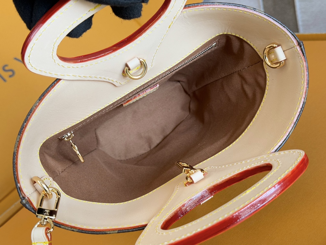 NO:206792,The top original sheet of variable code chip [RIVAGE BB handbag] M14680 old flower Nicolas Ghesquière presented Rivage BB handbag at the spring and summer show, more details..., LV [top original sheet], louis vuitton19860909变码芯片顶级原单【RIVAGE BB 手袋】M14680老花 Nicolas Ghesquière 于 春夏秀场呈献 Rivage BB 手袋,更多细节......,LV【顶级原单】,louis vuitton,Bag