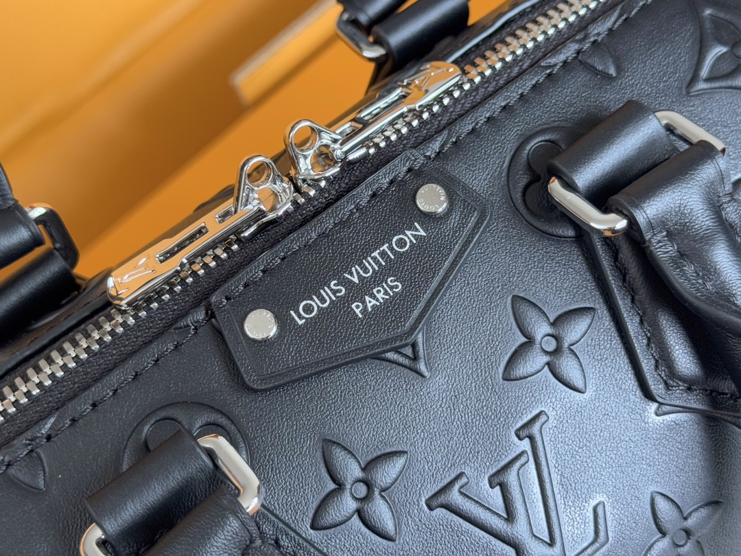 NO:207903,Top original single 163 variable code chip white steel hardware model M14575 full leather pillow bag latest model, Monogram Bold Speedy 20 Trunk handbag, more details..., LV [top original single], louis vuitton19860909顶级原单163变码芯片白钢五金型号M14575全皮枕头包最新款,Monogram Bold Speedy 20 Trunk 手袋,更多细节......,LV【顶级原单】,louis vuitton,Bag