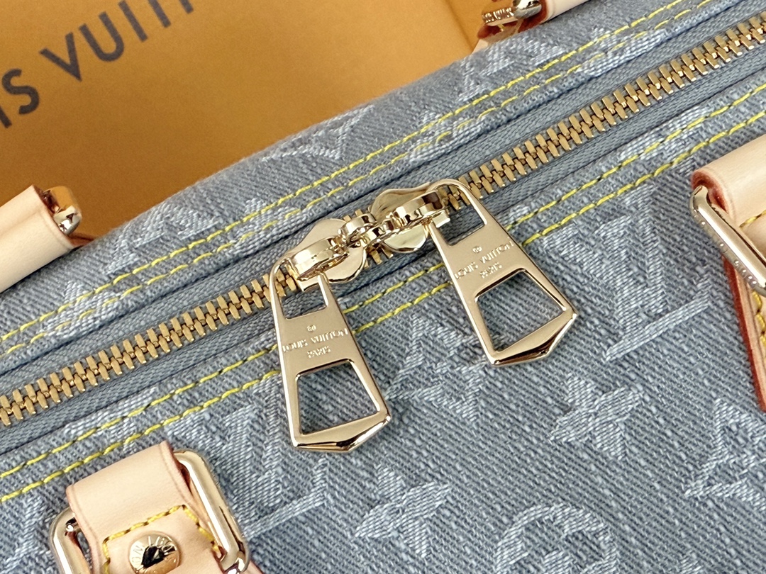 NO:210394,Top original single 163 chip all-steel hardware, model M13344 this model Seedy Soft 30 handbag, LV [top original single], louis vuitton19860909顶级原单163芯片全钢五金,型号M13344本款 Seedy Soft 30 手袋,LV【顶级原单】,louis vuitton,Bag