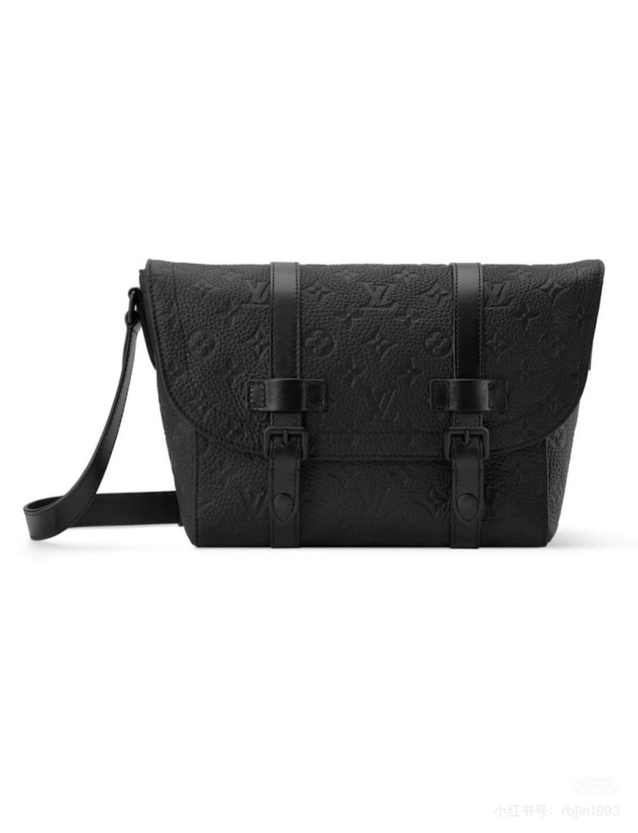 NO:773015,, top original single 163 transcoding chip, model M28324, full leather embossed This Christoer messenger bag is made of Monogram grained Taurillon cow leather with smooth leather trim, highlighting the delicate texture. The flip closure and clean lines inject a modern flavor into the classic design. The loose configuration can be safely stored and easily carried, making it an eye-catching choice for daily travel. 29 x 25 x 9 cm (length x height x  wide), LV [top original order], louis vuitton, cowhide19860909,顶级原单163变码芯片,型号M28324 全皮压花 本款 Christoer 邮差包为 Monogram 粒面 Taurillon 牛皮革搭配光滑皮革饰边,凸显细腻纹理.翻盖开合与利落线条为经典设计注入摩登气息.宽松构型可稳妥收纳与轻松背携,成就日常出行的瞩目之选.29 x 25 x 9 厘米(长度 x 高 x 宽),LV【顶级原单】,louis vuitton,cowhide,Bag