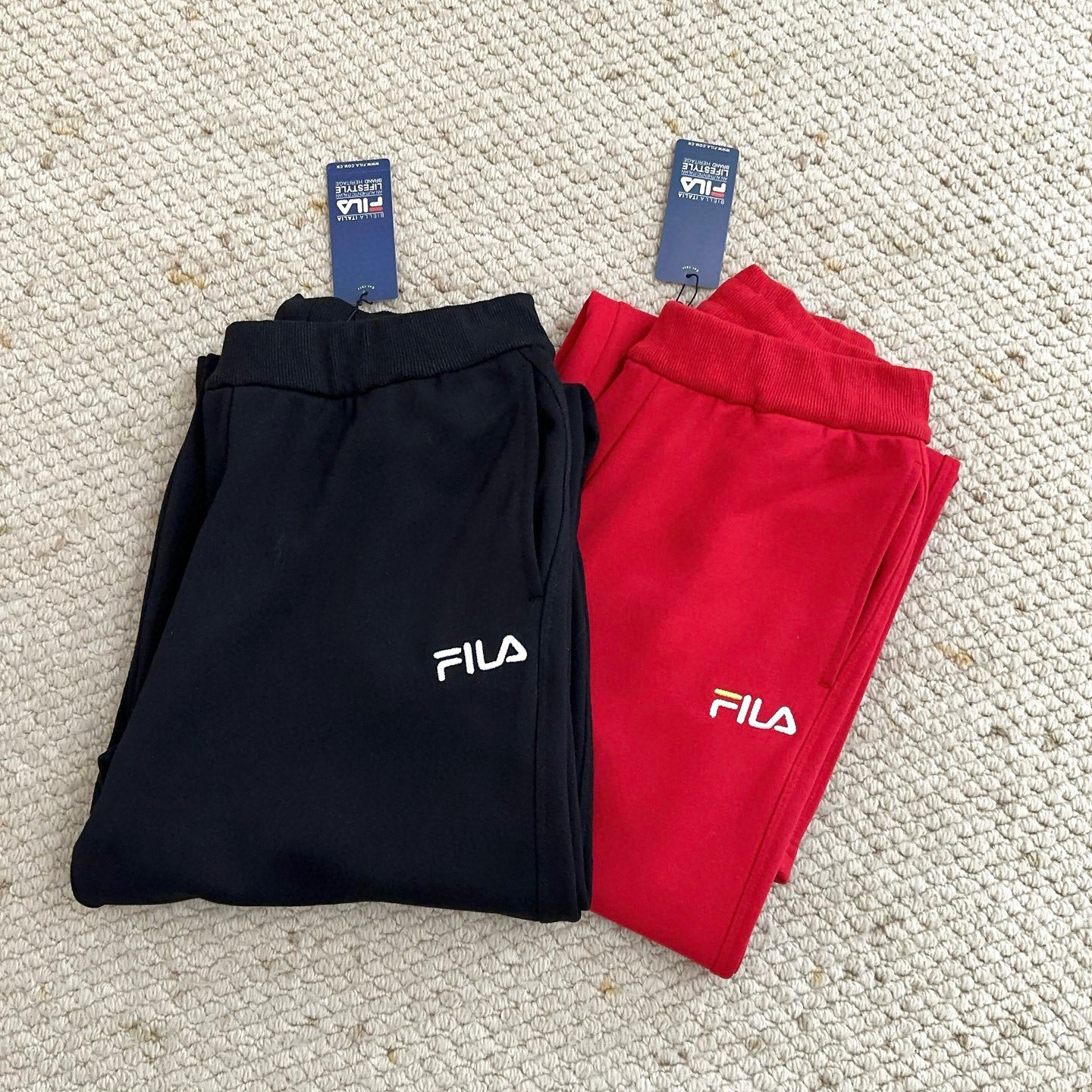 _dem9sFOuYONSE-T3OCZYRk9LS8nFuDzV4u_FLEA