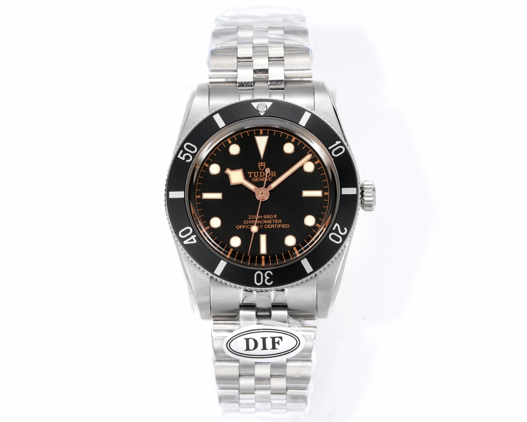 NO:728599,DIF's strongest copy DIF grandly launches the Tudor Black Bay 54 M79000N watch. The 37mm case fits the wrist and is comfortable to wear. The matte dial is simple and elegant, with a delicate texture. The calendar-less design simplifies the complexity and returns to the pure reading experience. With pure spirit and modern expression, it pays the most sincere respect to the brand's first diving watch - Model 7922, which came out in 1954!  DIF craftsmanship spirit. The entire watch is equipped with finely ground guide corners and no handles. It pays attention to details. The texture is invincible. It is equipped with Dandong customized first-speed movement. The daily error is only 3-5 seconds and almost 0 anti-repair. Super stable!  The straps are all CNC whole-body molded and brushed straps, not assembled by small factories!  Equipped with a Tudor 'T-fit' clasp, slide rails for fine adjustment, super Swiss luminous scales, hydraulic three-dimensional fonts on the disk, and a slight radial texture on the background. DIF is full of sincerity, and all watch friends are welcome to taste it!  ,19860909DIF 最强副本 DIF隆重推出帝舵碧湾54型M79000N腕表, 37mm表壳贴合手腕,佩戴舒适,哑光表盘简约大气,质感细腻,无日历设计化繁为简,回归纯粹读时体验,以纯粹精神和现代表达方式,向1954年问世的品牌首款潜水表-7922型献上最真诚的敬意！ DIF匠工精神 整表配备导角精磨不拉手 注重细节 质感无敌 搭载丹东定制一档机芯 日误差仅3-5秒几乎0反修 超稳定！ 表带均为CNC通体成型拉丝工艺表带 非小厂组装片！配备帝舵表“T-fit”表扣 可滑轨微调 超强瑞士夜光刻度 盘面字体油压立体 底色带有轻微放射纹理 DIF诚意满满,欢迎广大表友品鉴！,,Watch