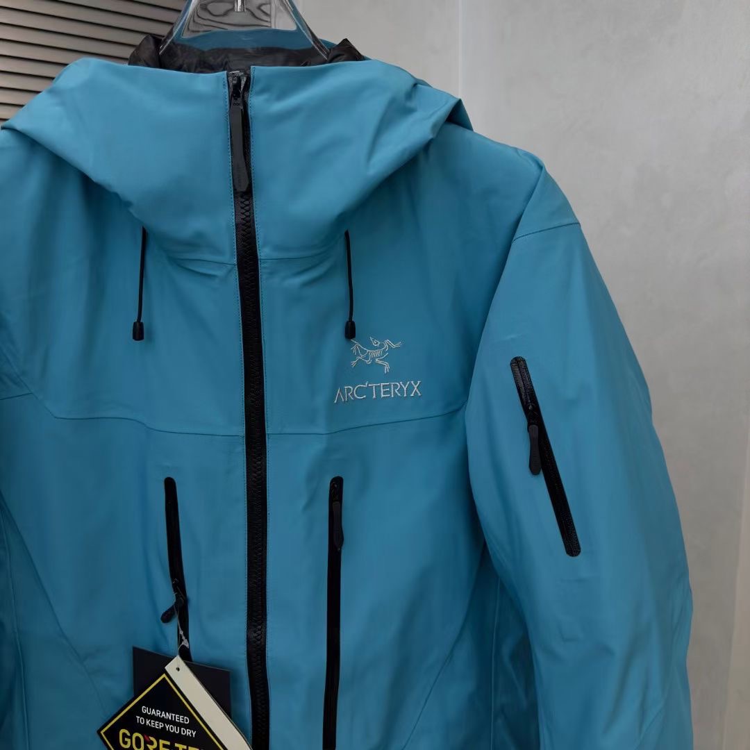 Arc'teryx Alpha SV 7th Generation GORE-TEX Waterproof Shell Jacket 5 i1732655365 5349 4