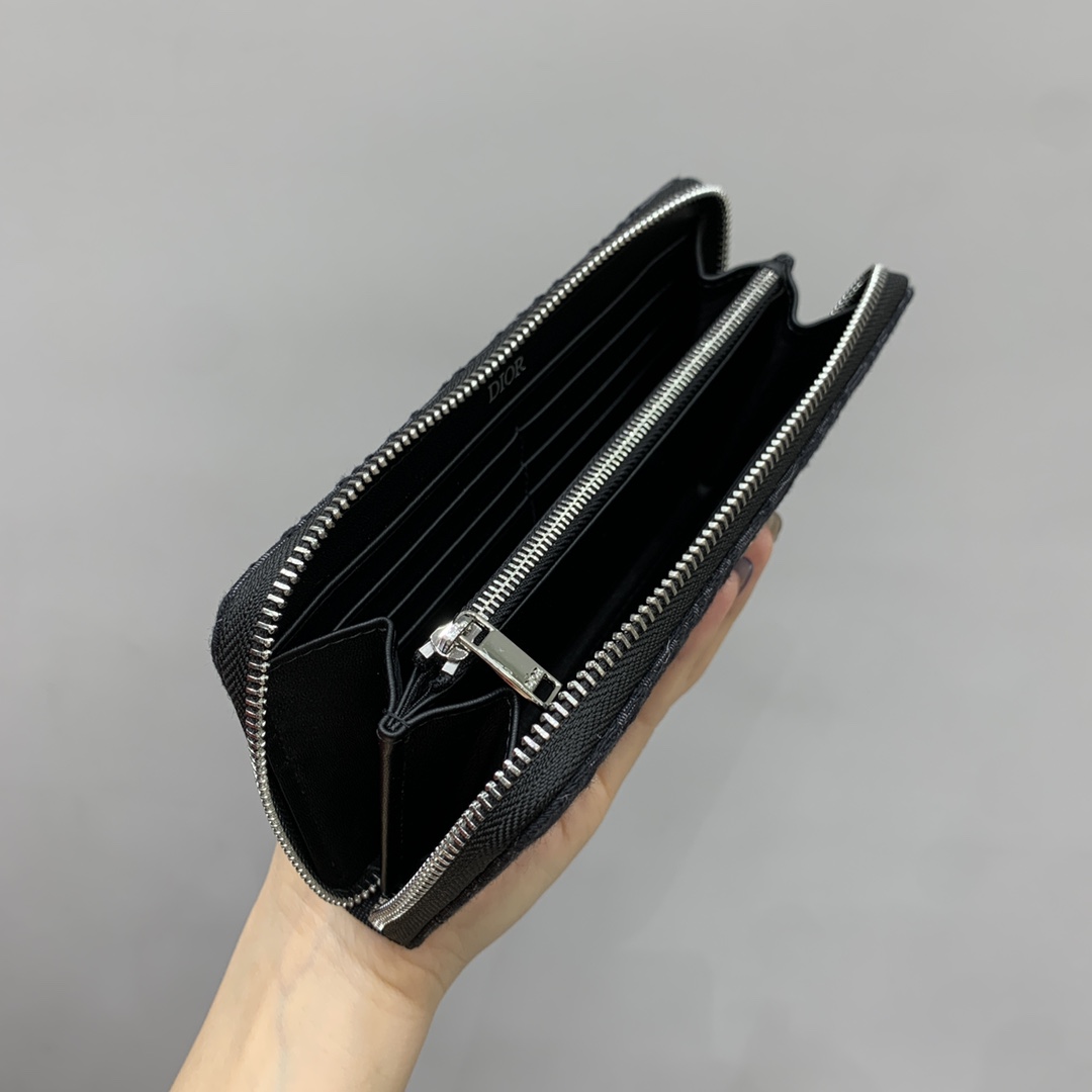 디올 클래식 블랙 모노그램 롱 지퍼 지갑 상세 이미지 8