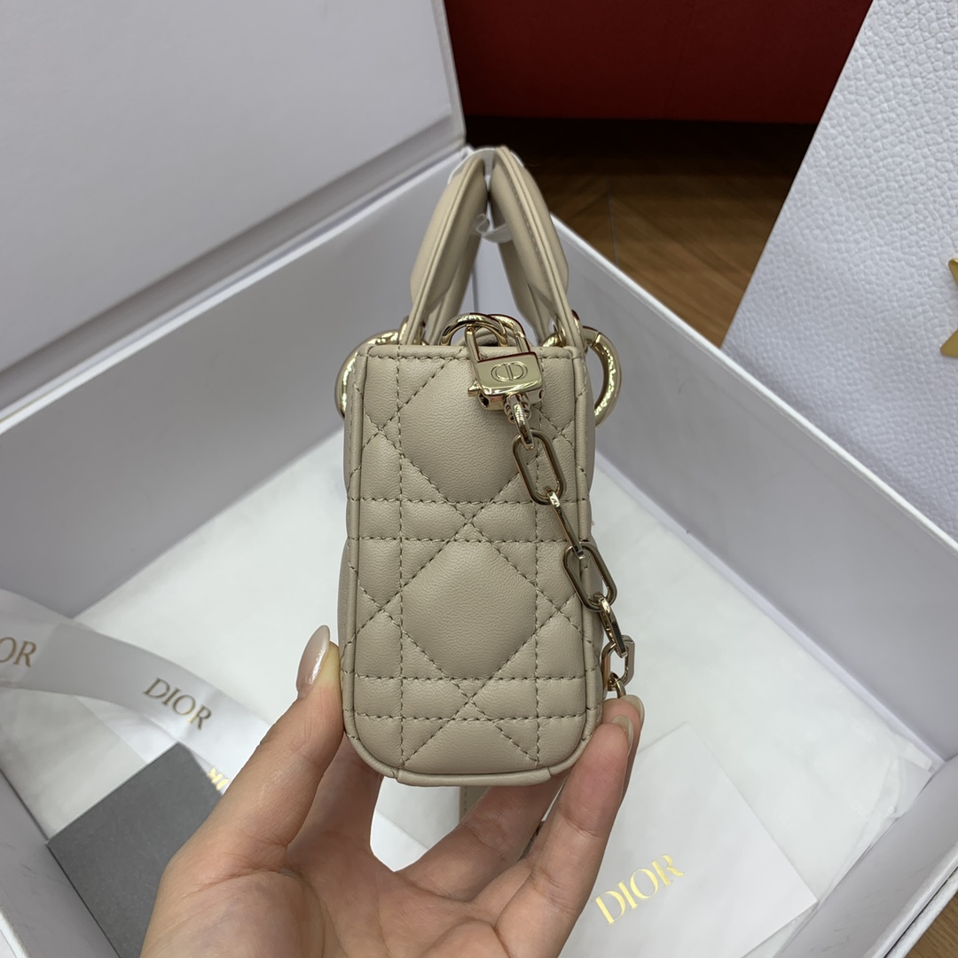 디올 레디 미니 숄더백 베이지 Lambskin 상세 이미지 4