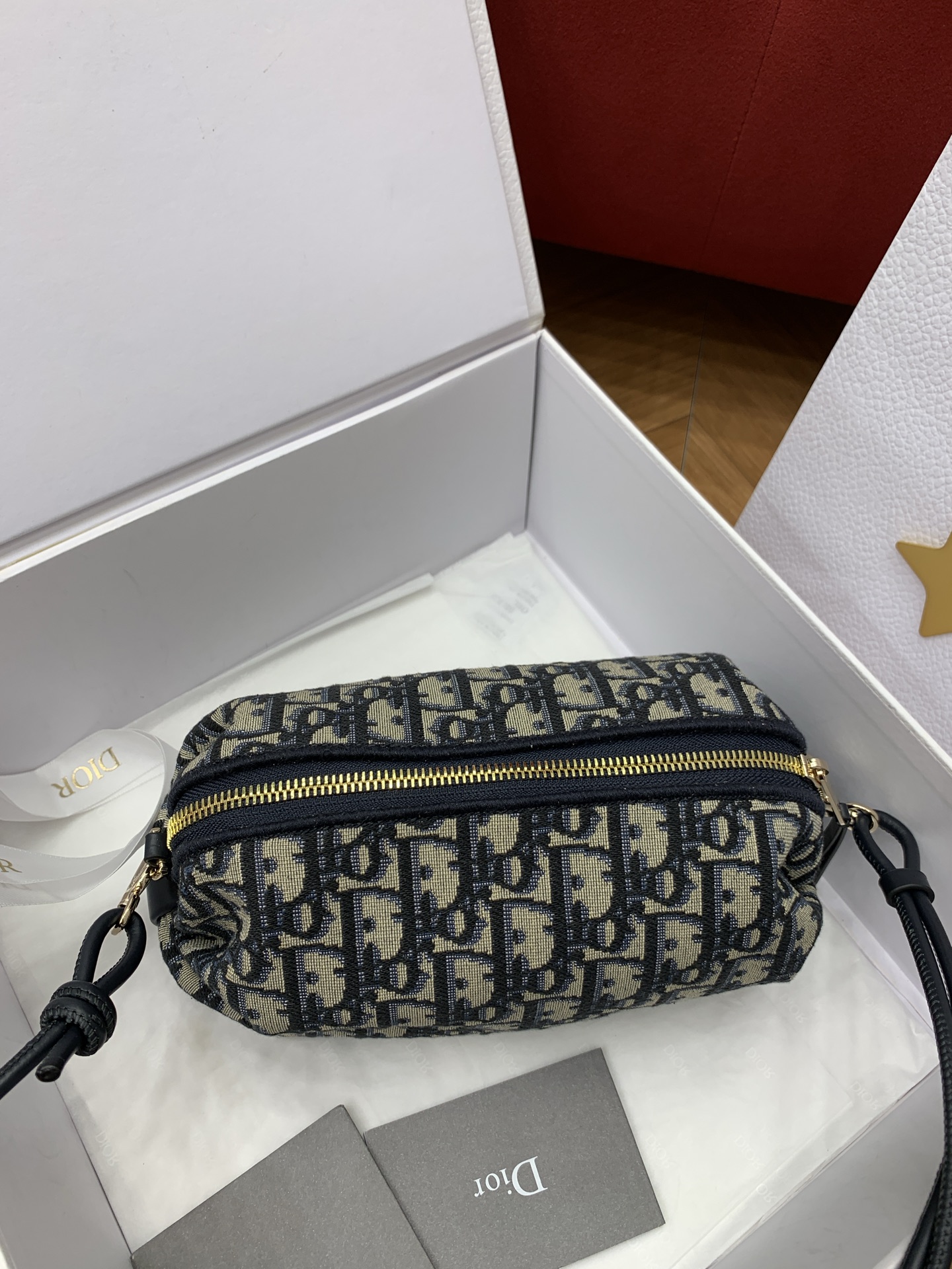 디올 보우 파우치 클러치 가방 상세 이미지 7