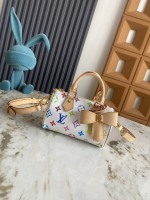 LV Louis Vuitton 💰 "Lista de chip dinámico de fondo exclusivo Top original" M13391 White Color LV Murakami Takashi Firmado conjuntamente bolso de nanoespedecer este bolso nano rápido combina lienzo de monograma e impresión de adornos de piel de vaca, e interpreta a un blanco de tres colores de tres colores en 33 colores coloridos. Es popular en todo el mundo y es amado por las celebridades. 16x10x7.5 cm 1 LV Louis Vuitton 💰 «Lista de chip dinámico de fondo exclusivo Top original» M13391 White Color LV Murakami Takashi Firmado conjuntamente bolso de nanoespedecer este bolso nano rápido combina lienzo de monograma e impresión de adornos de piel de vaca, e interpreta a un blanco de tres colores de tres colores en 33 colores coloridos. Es popular en todo el mundo y es amado por las celebridades. 16x10x7.5 cm