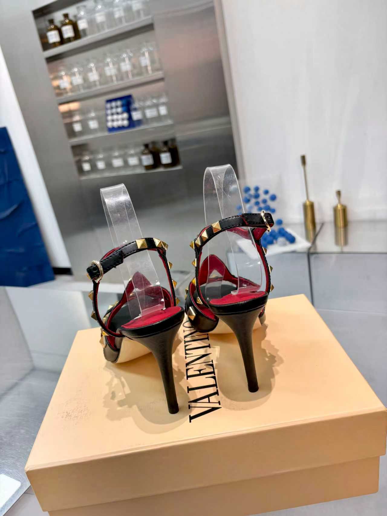 _dyA9sZrqexjVuNB_ClrS8qP49H4-LqKURbChNYA