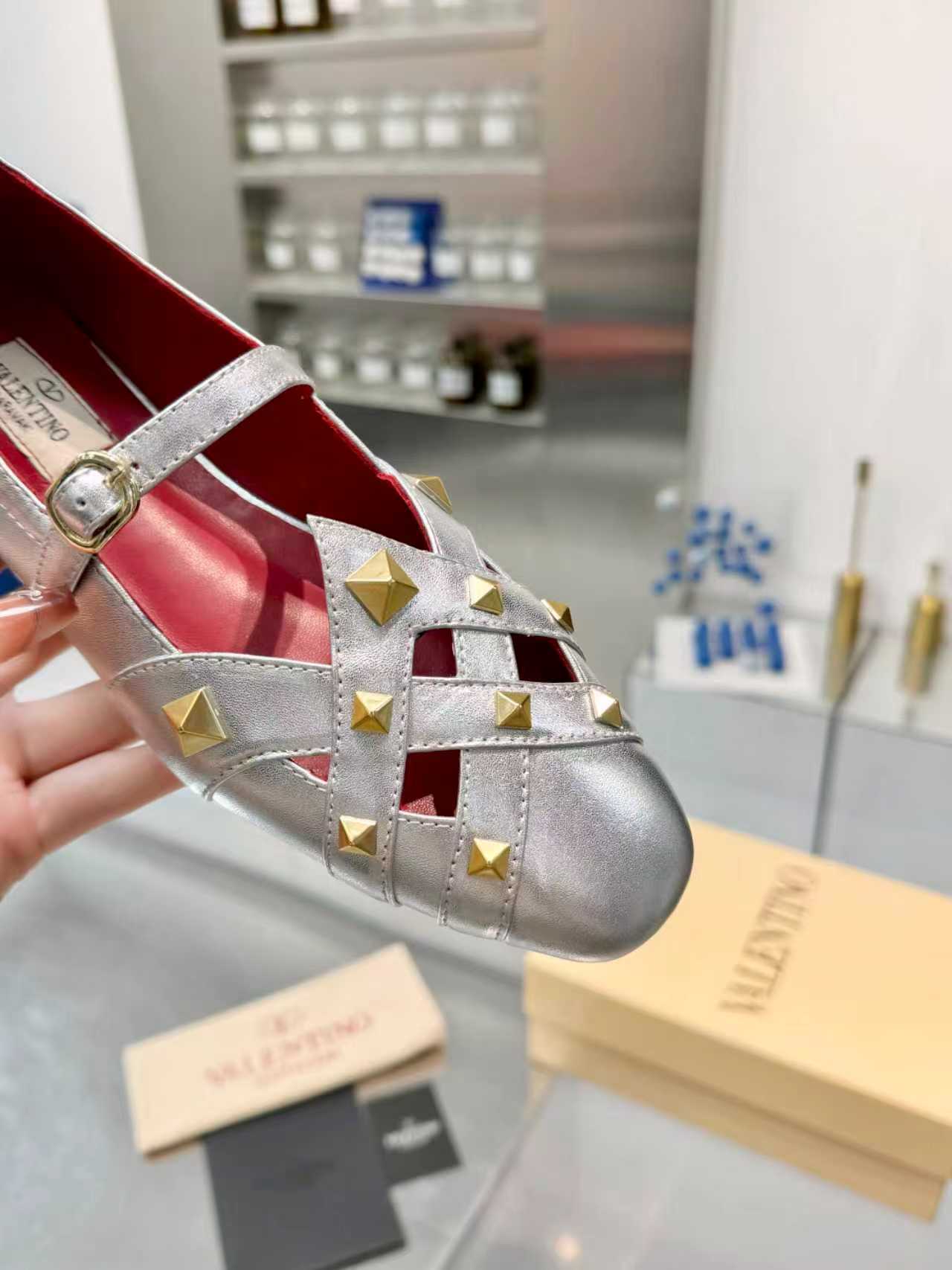 _d8H9she9pT4pVpFunsaySUxQr9wOrOaat7XmFWw