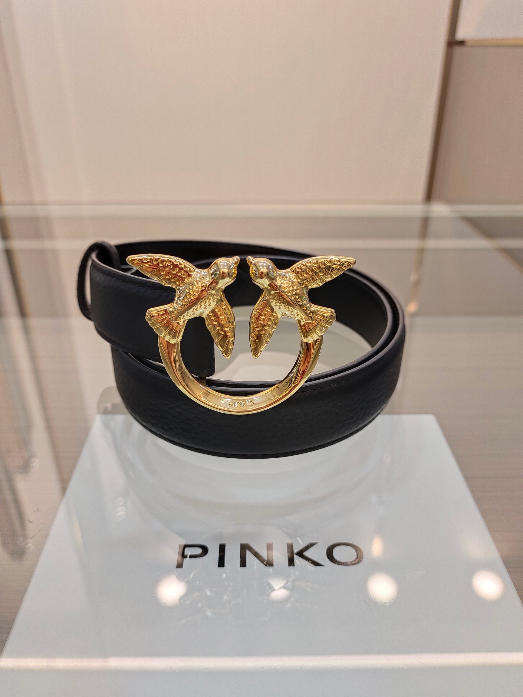 Luxurious Women’s Leather Money with Copper Button: Fashionable and High-Quality Design - 图片 2