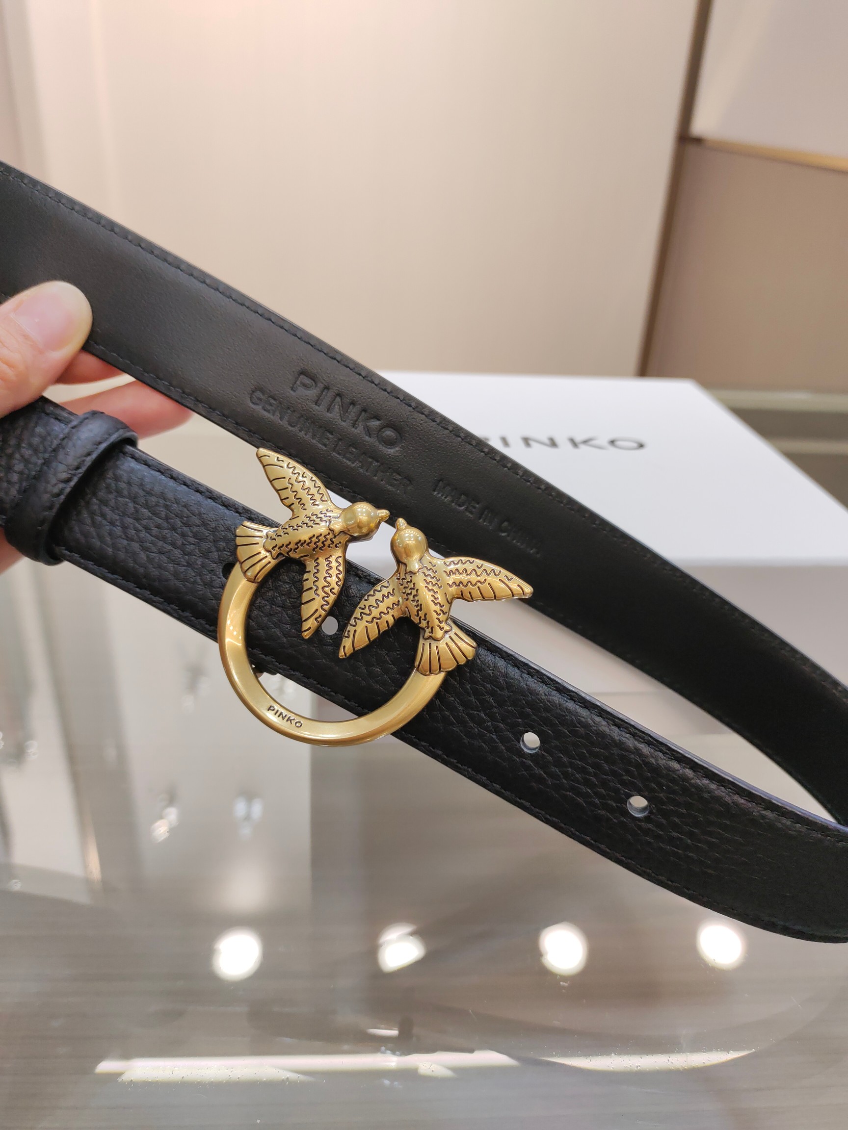 Luxurious Women’s Leather Wallet: High Quality, Fashionable, Goddess-Inspired Design - 图片 6