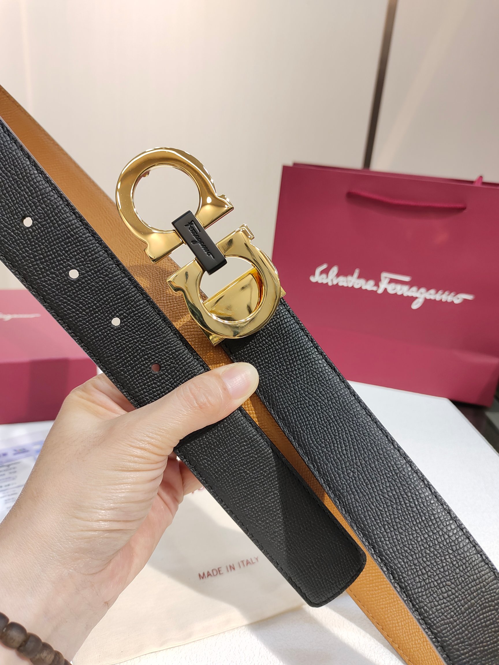 Ferragamo菲拉格慕双面进口牛皮搭配精品铜扣️自行选择搭配真材实料有质感时尚经典不失风范长短可自行