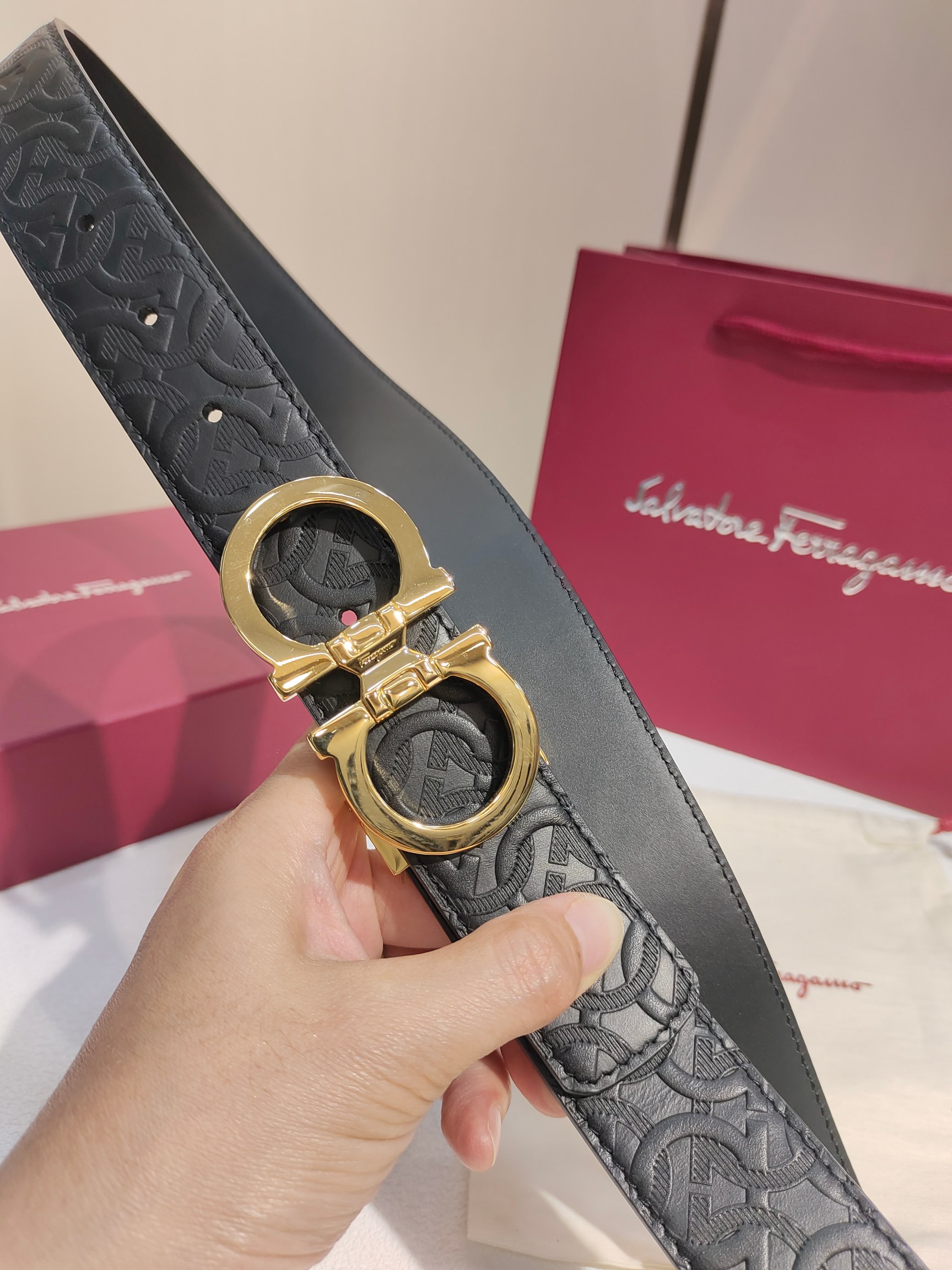 Ferragamo菲拉格慕双面进口牛皮搭配精品铜扣️自行选择搭配真材实料有质感时尚经典不失风范长短可自行