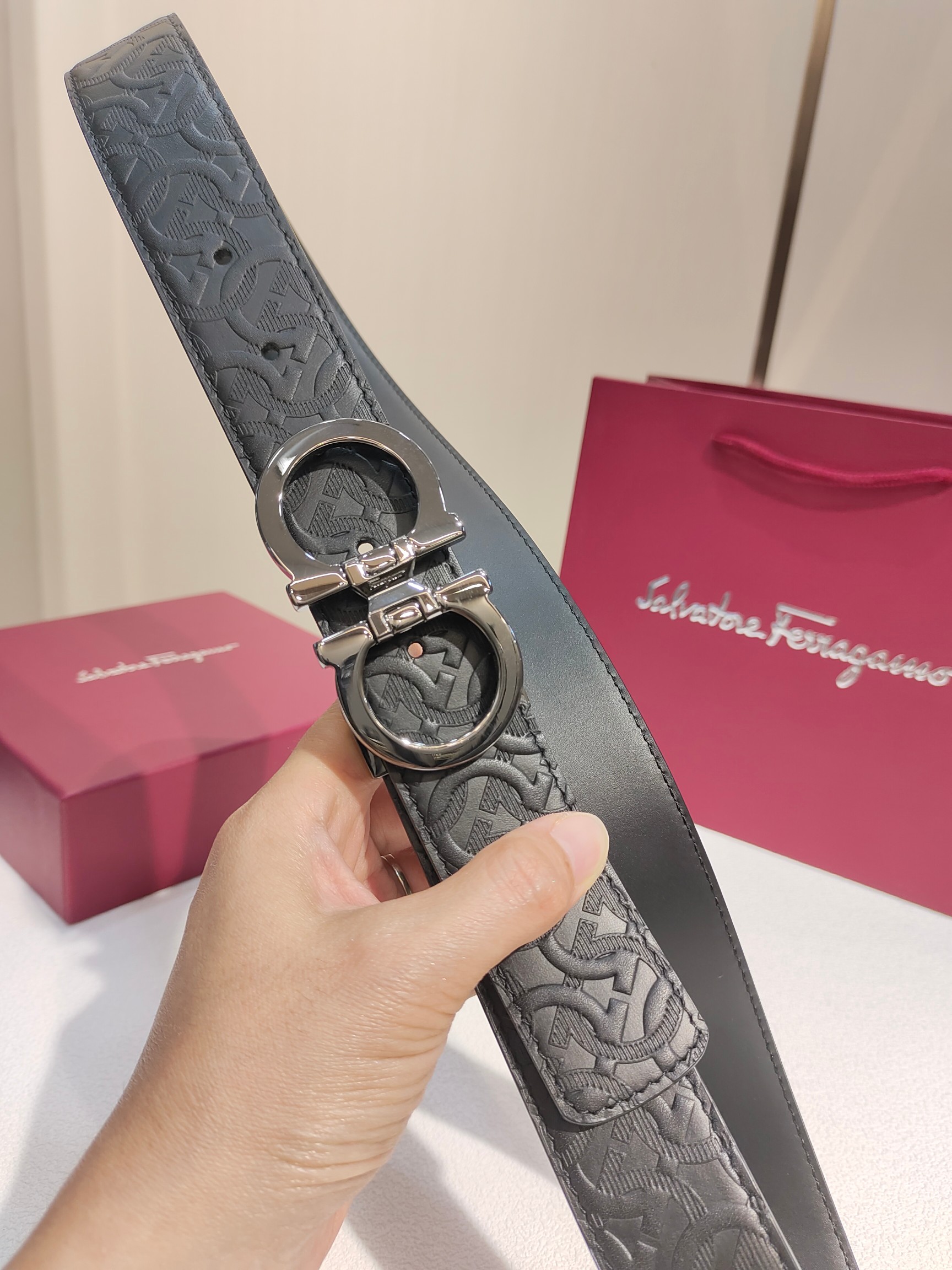 Ferragamo菲拉格慕双面进口牛皮搭配精品铜扣️自行选择搭配真材实料有质感时尚经典不失风范长短可自行