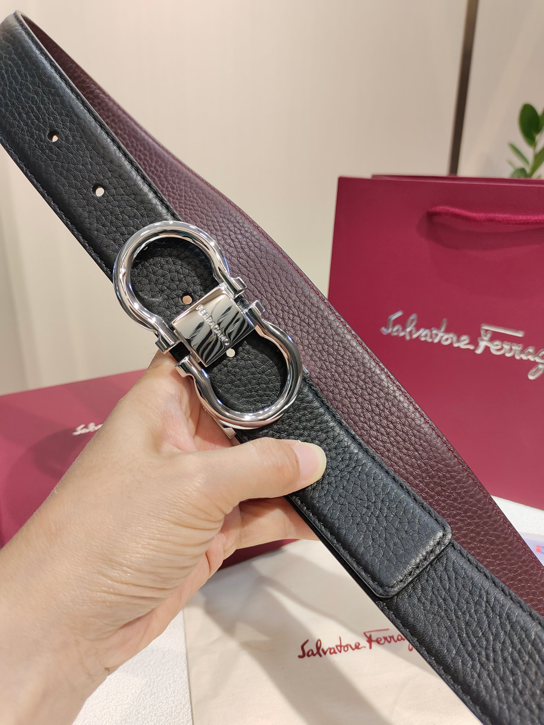 Ferragamo菲拉格慕双面进口牛皮搭配精品铜扣️自行选择搭配真材实料有质感时尚经典不失风范长短可自行