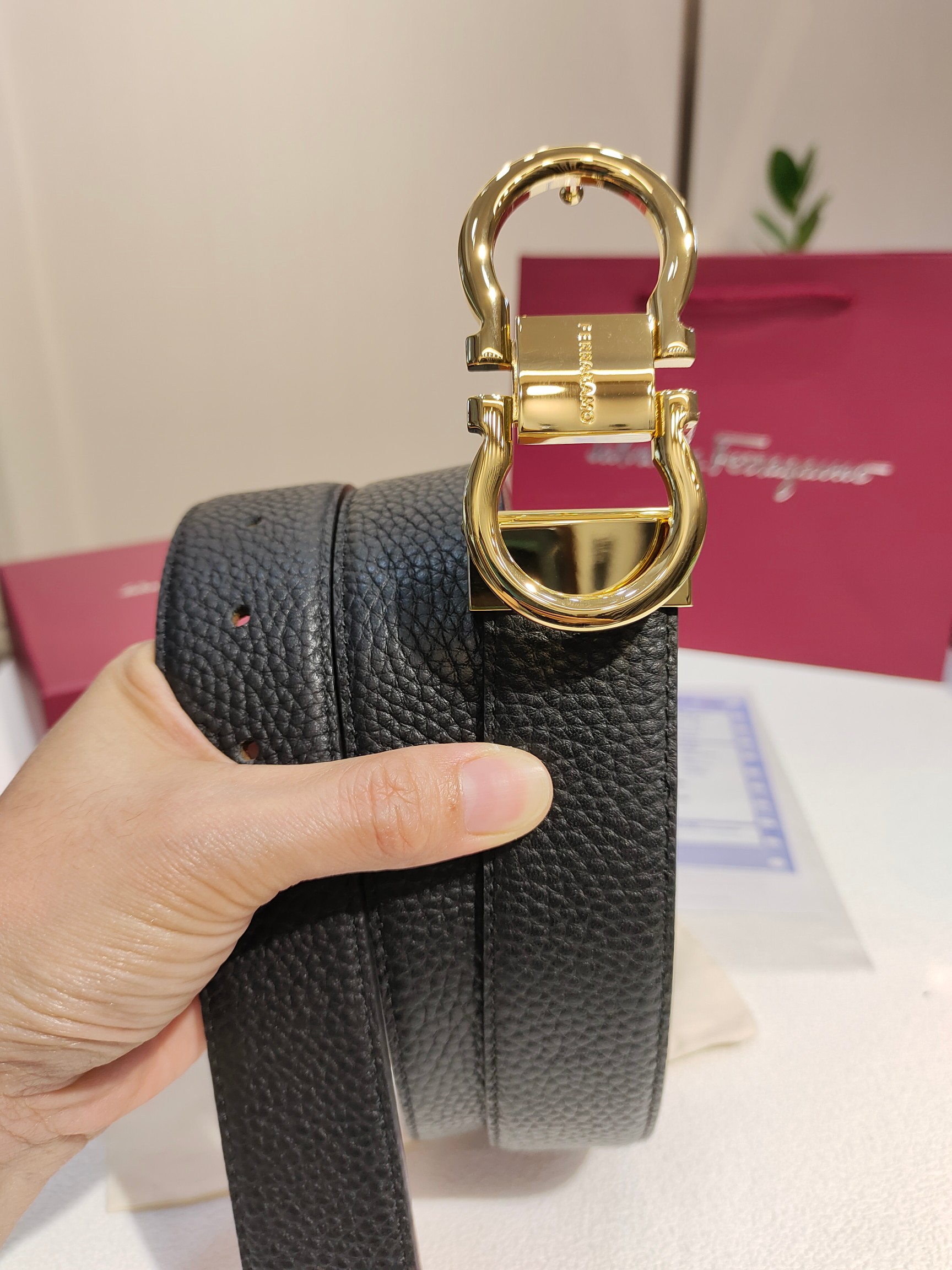 Ferragamo菲拉格慕双面进口牛皮搭配精品铜扣️自行选择搭配真材实料有质感时尚经典不失风范长短可自行