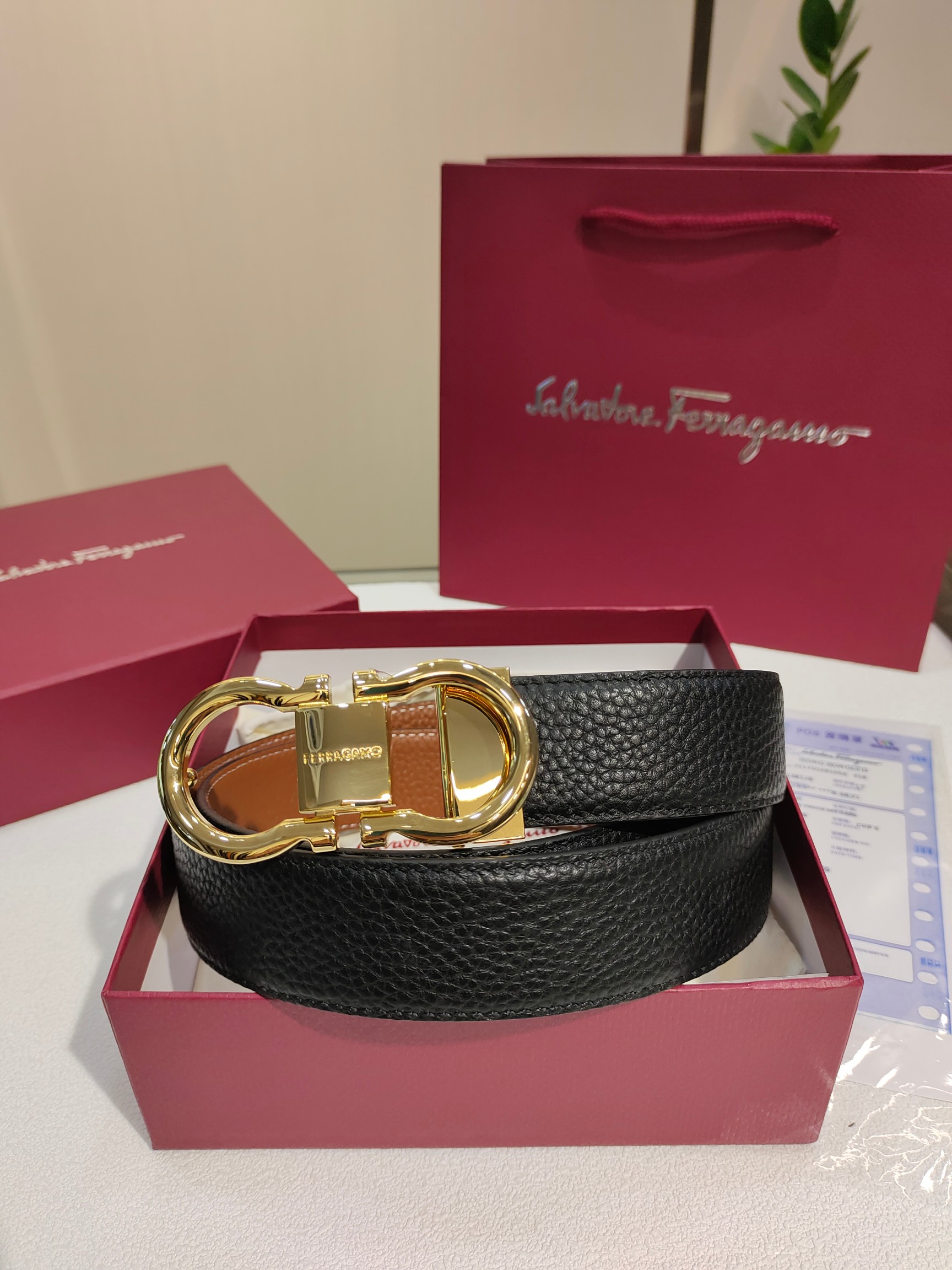 Ferragamo菲拉格慕双面进口牛皮搭配精品铜扣️自行选择搭配真材实料有质感时尚经典不失风范长短可自行