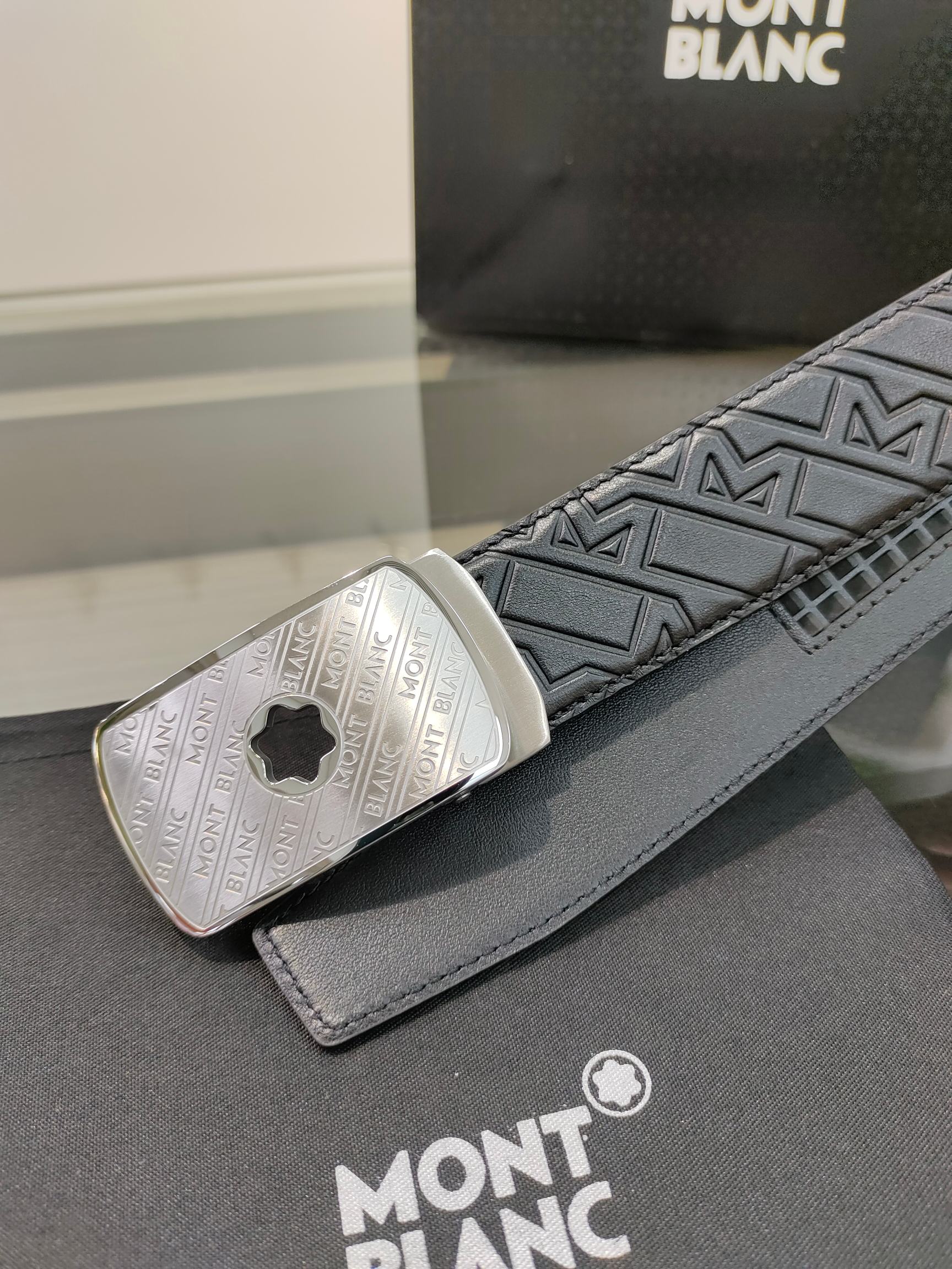 万宝龙男士自动腰带- 宽度34MM 精品钢扣 精工打造 手感柔软 长短可以裁剪