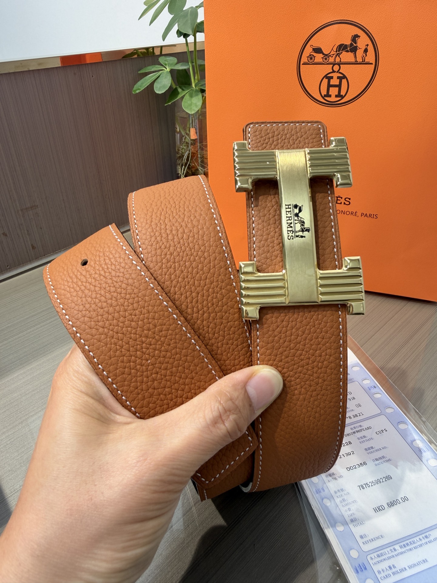 Hermes爱马仕 男士双面皮腰带38mm，双面头层牛皮，双面可用，搭配精品钢扣五金，做工精致，实物拍摄