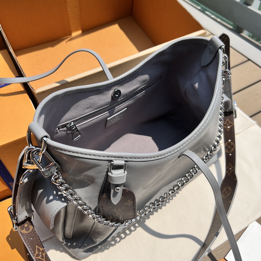 非市场普通货 进口皮料半钢五金 m12579尺寸:33.5×23×15cmLV海外渠道资源特供carry