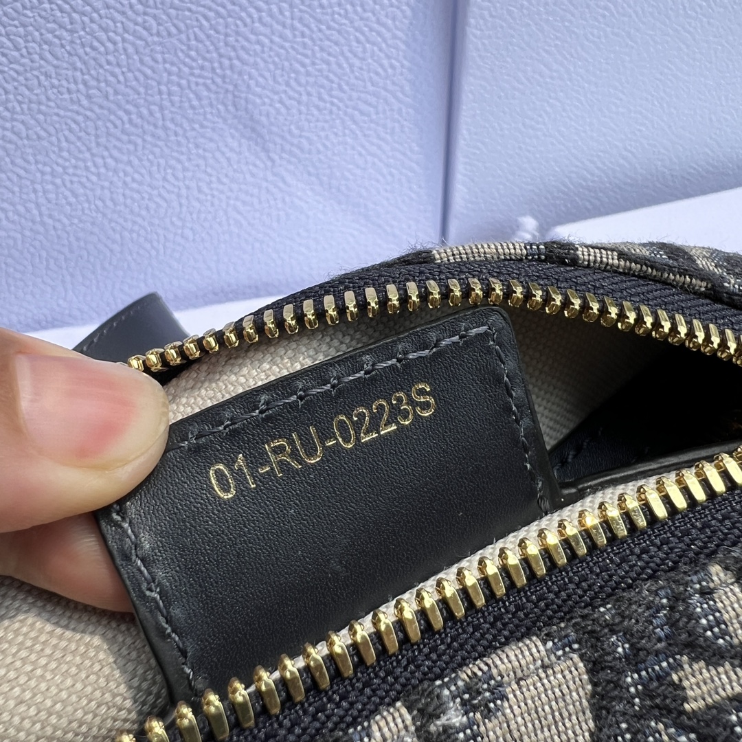 Miniatura 7