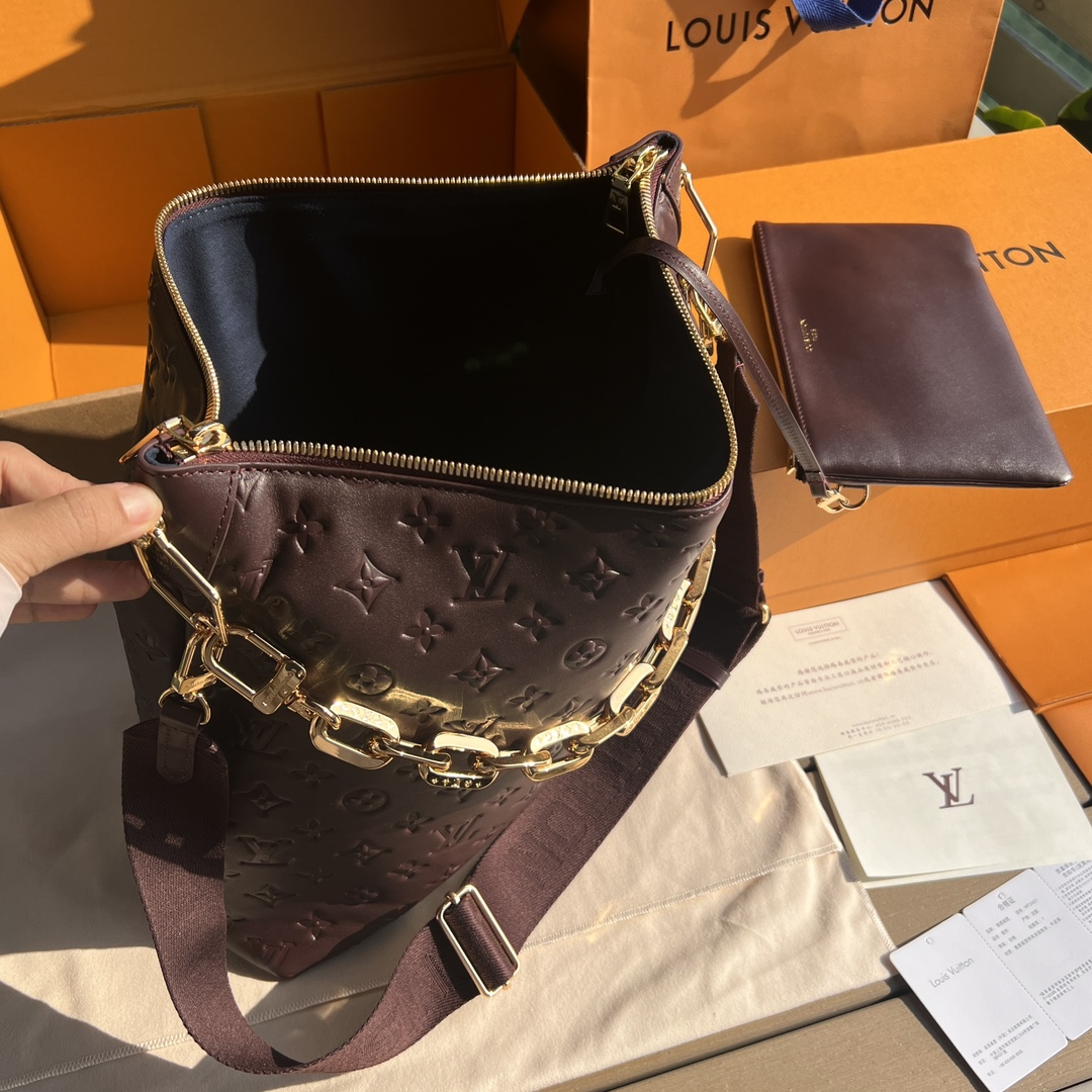 非市场普通货 进口皮料半钢五金 m12072尺寸:38×33×10cmLV渠道资源特供Coussin H