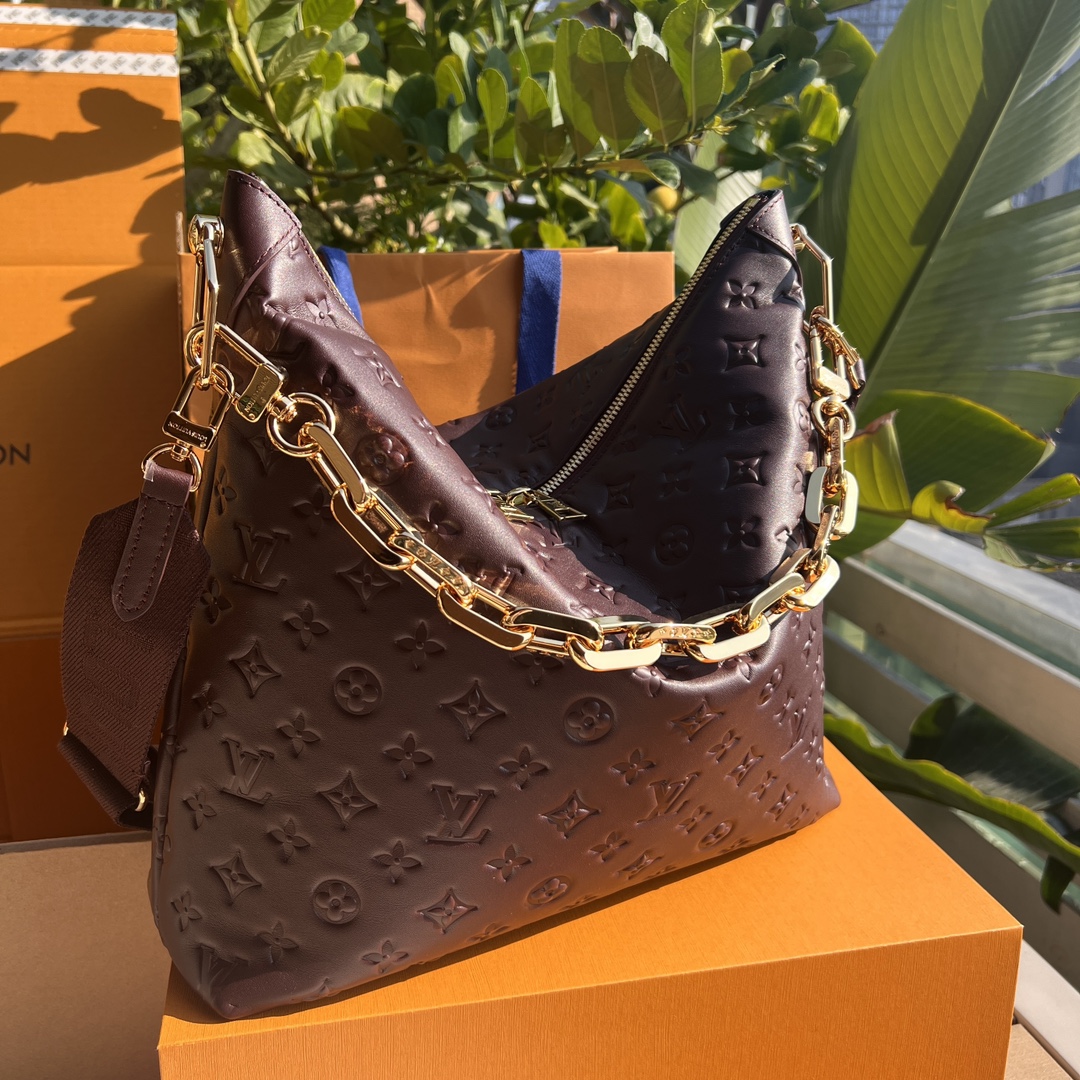 🌼 m12072尺寸:38×33×10cmLV渠道资源特供Coussin Hobo手袋❗️ 这款新的Ho