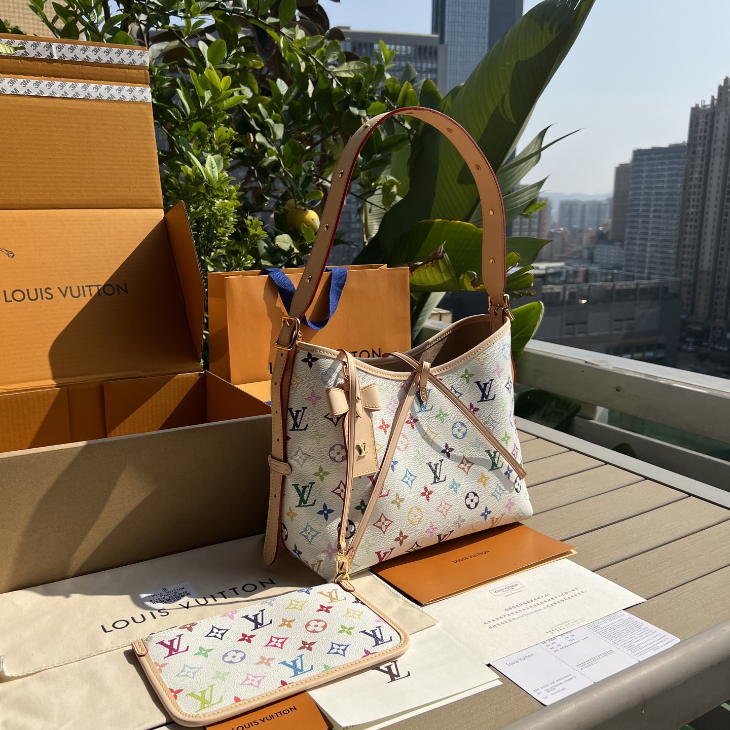 🌼 m13664尺寸:29×24×12cmLV海外渠道资源特供carryall❗️ 本款 Carryal