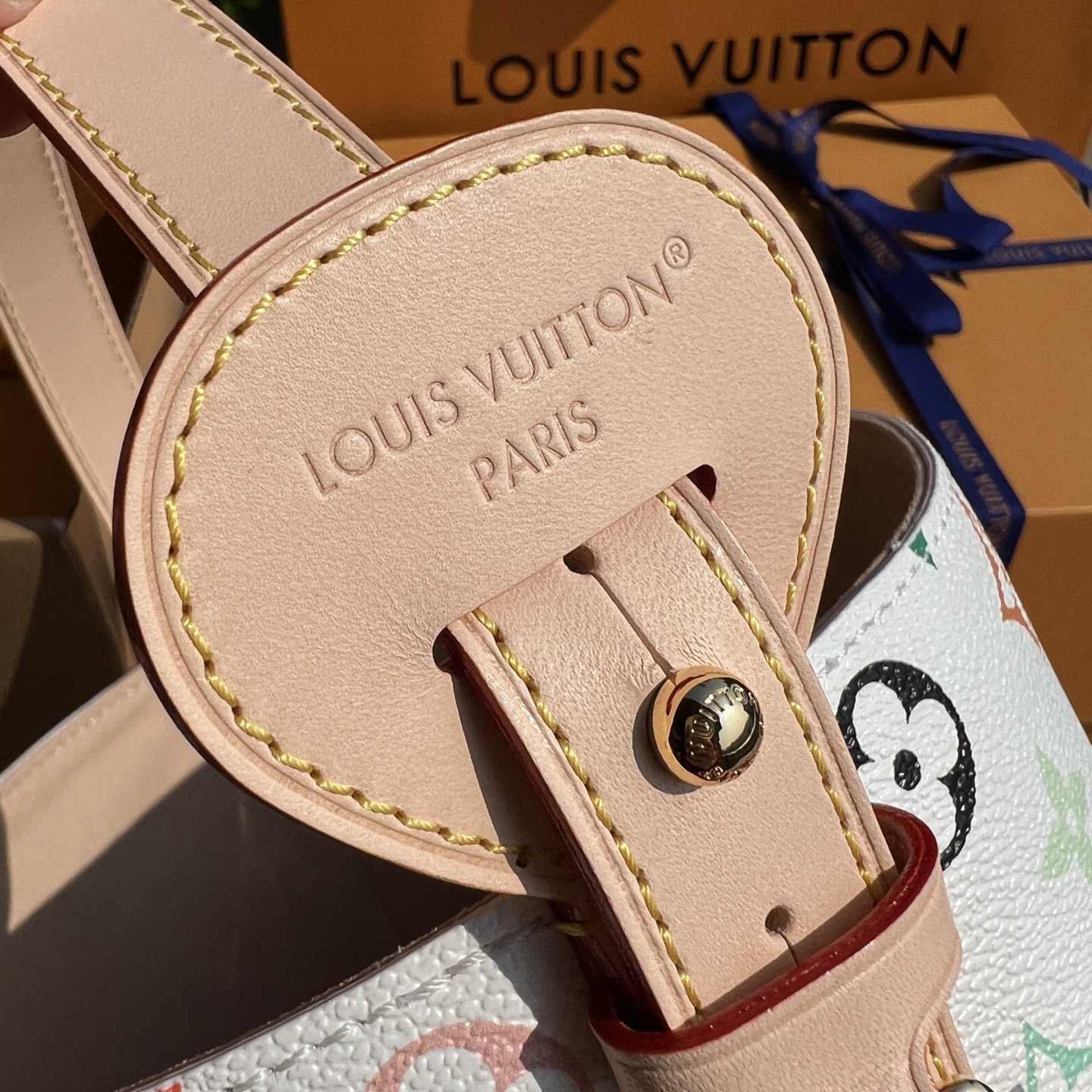 🌼 m13089尺寸:18×16×12cmLV海外渠道资源特供ALL IN BB手袋❗️ 本款 ALL 