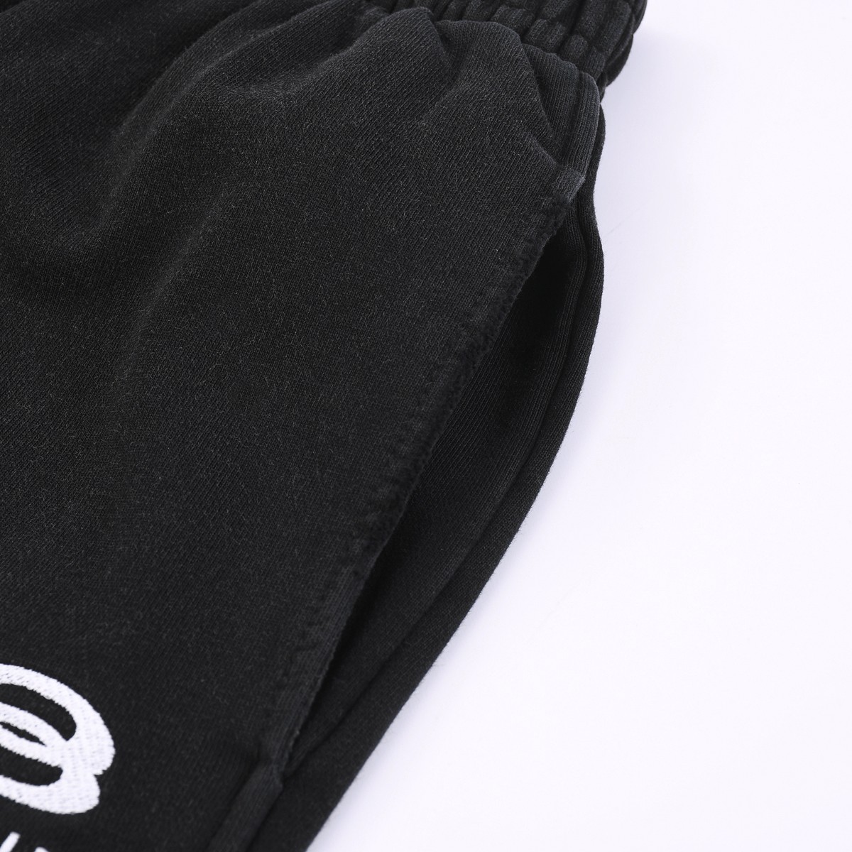 Balenciaga Black Laundry Pants: High-Quality Cotton, Broad Legs, Unique Embroidery. - 图片 3