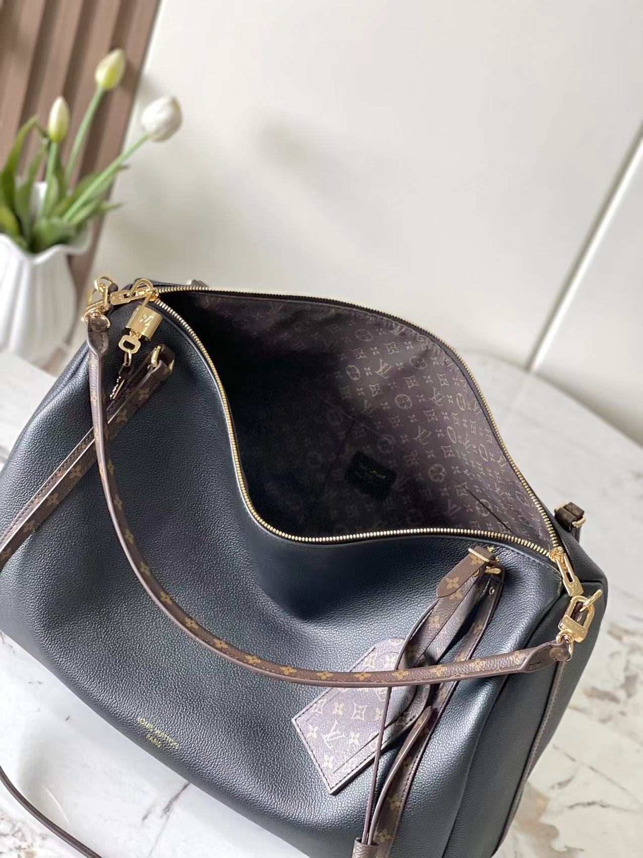 款号26037黑色大号顶级原单 半钢五金163c01芯片M26037黑色M26451杏色Express