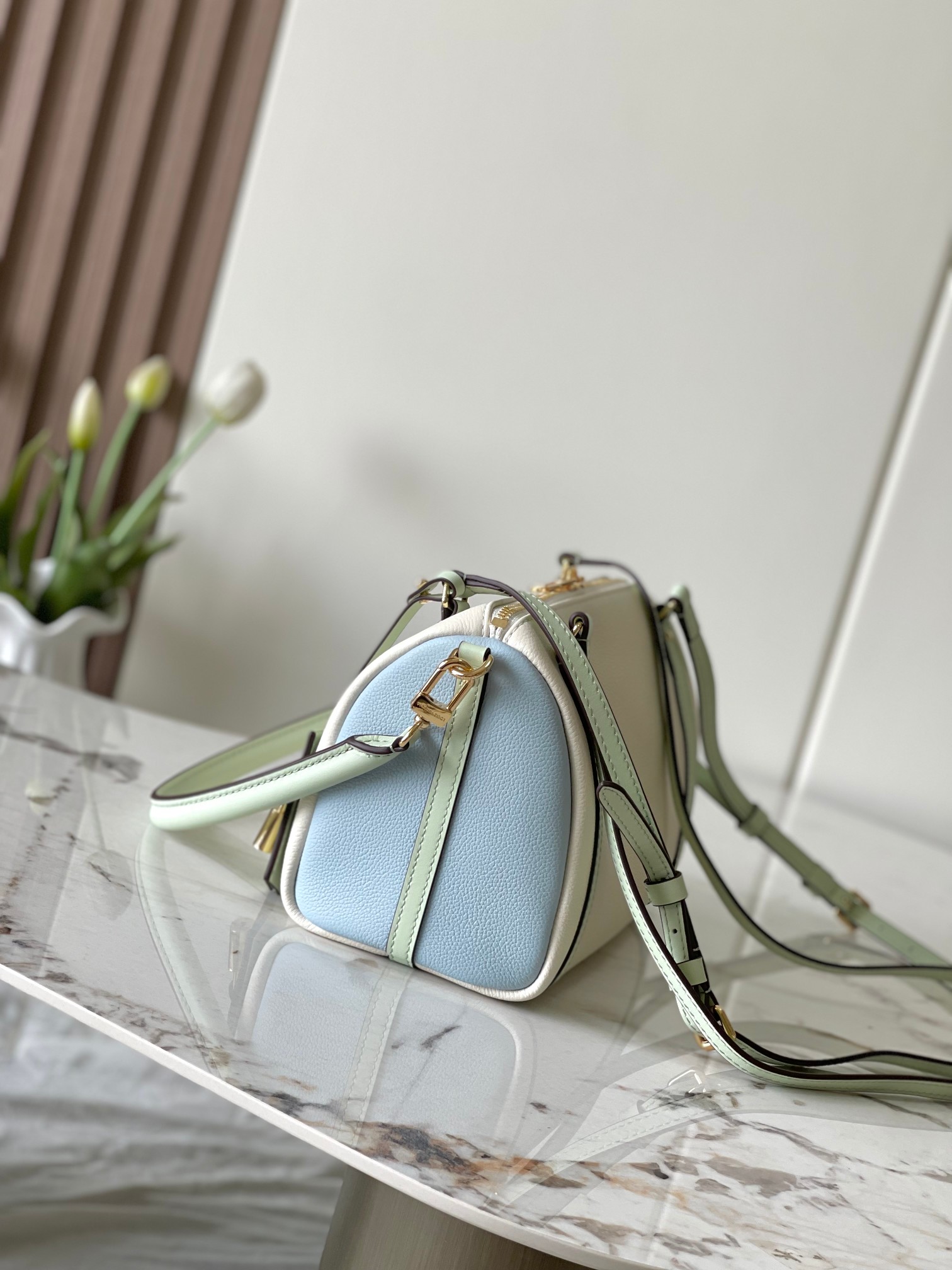Louis Vuitton Expressentials Small Ivory White Leather Hobo Handbag 3 a1755341339928 8876