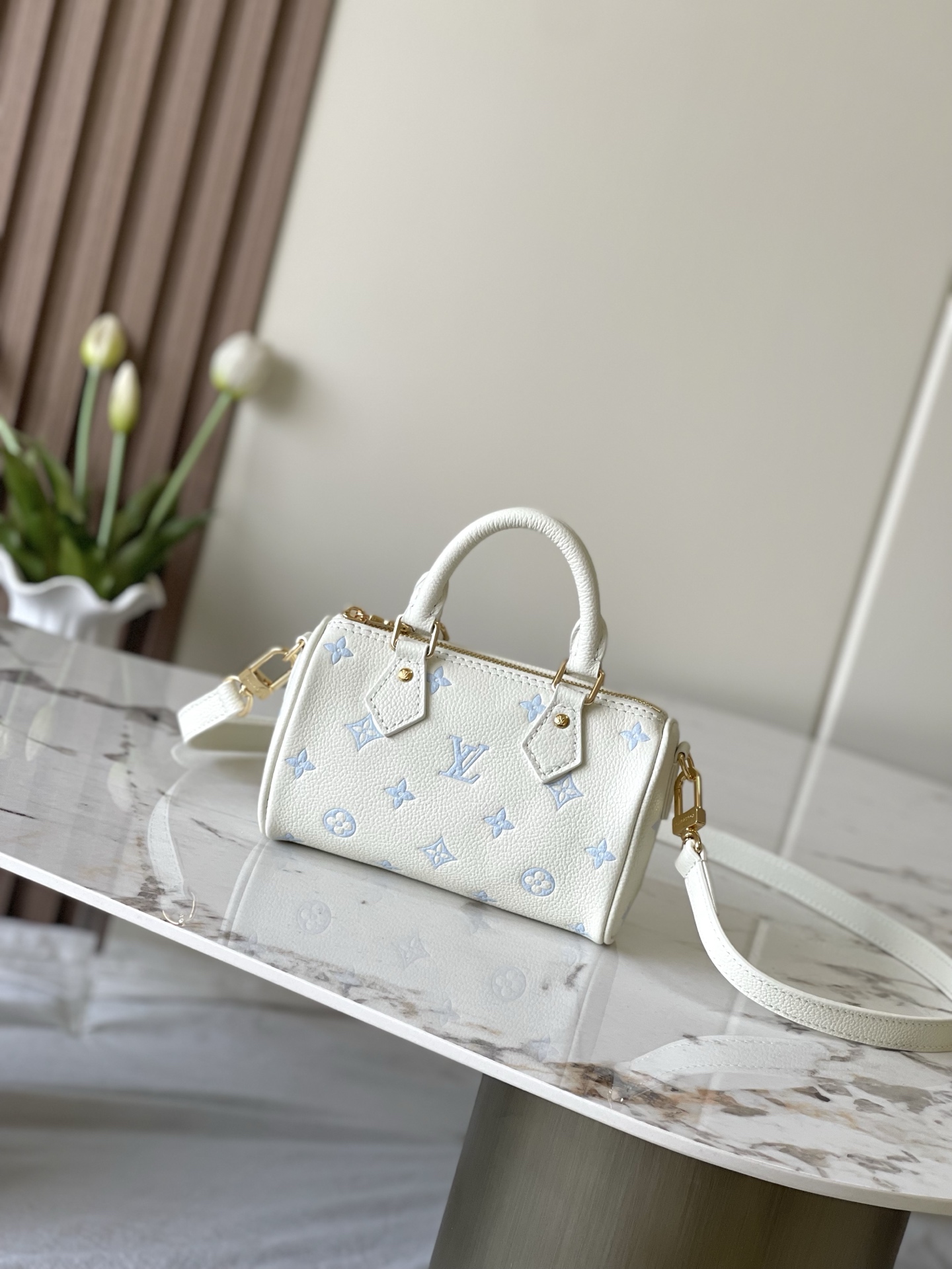 p380 Modelo No. M27702 Sea Salt Blue Hardware original de semiacero de alta calidad chip 163c01 Este bolso Nano Speedy …