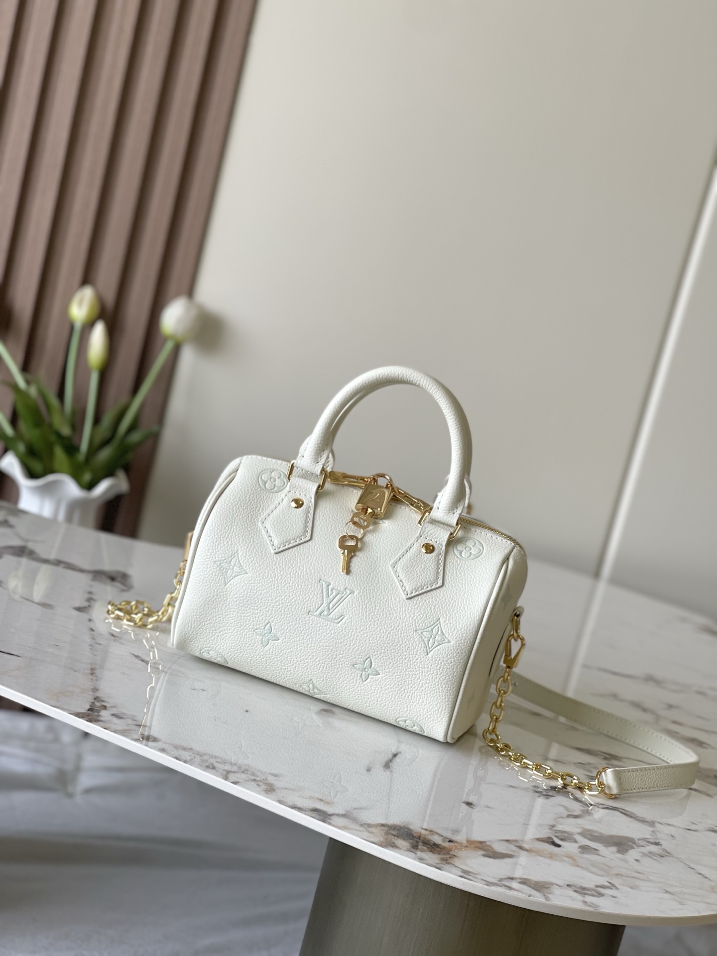 p440 N.º de estilo M 27572 Parte superior verde manzana Herrajes originales de semiacero Chip 163c01 Este bolso Speedy …