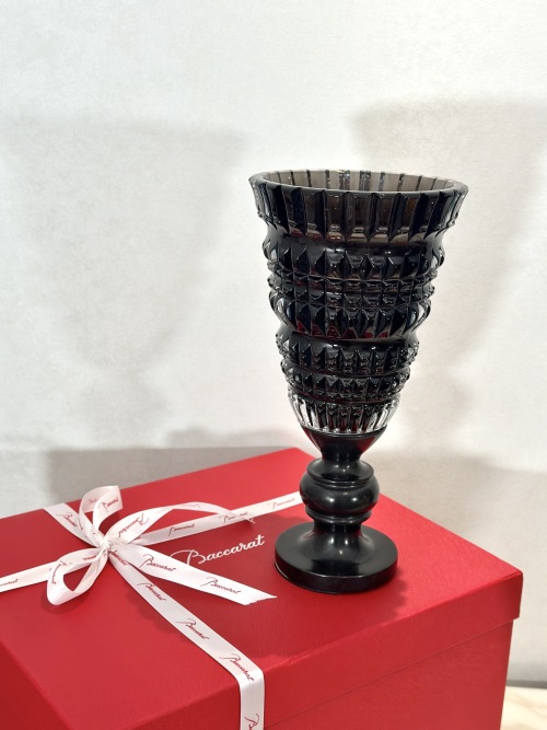 Baccarat Crystal Vase with Faceted Design and Marble Base - 38 x 20 cm