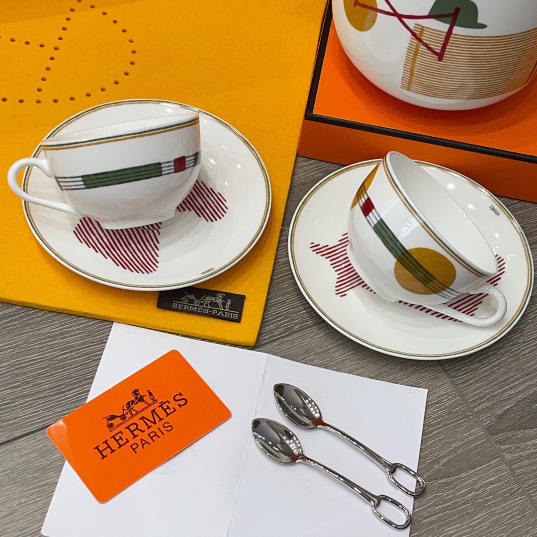 爱马仕 Hermès 高定典藏名品高定成衣时装外套连衣裙衬衫T恤 #55797E38 2