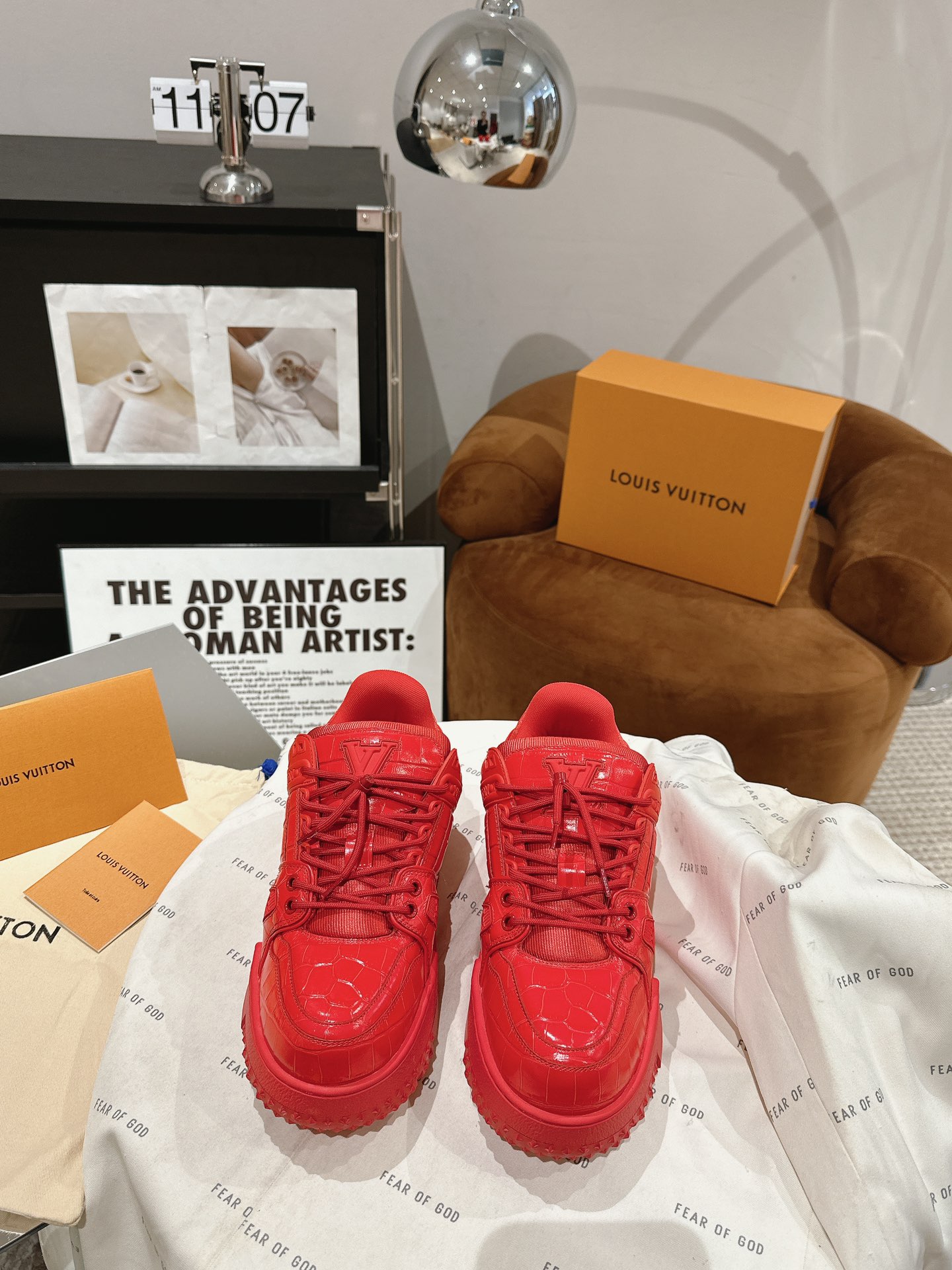 Louis Vuitton 胖版升级 全牛皮情侣装 LV 2023新款Trainer