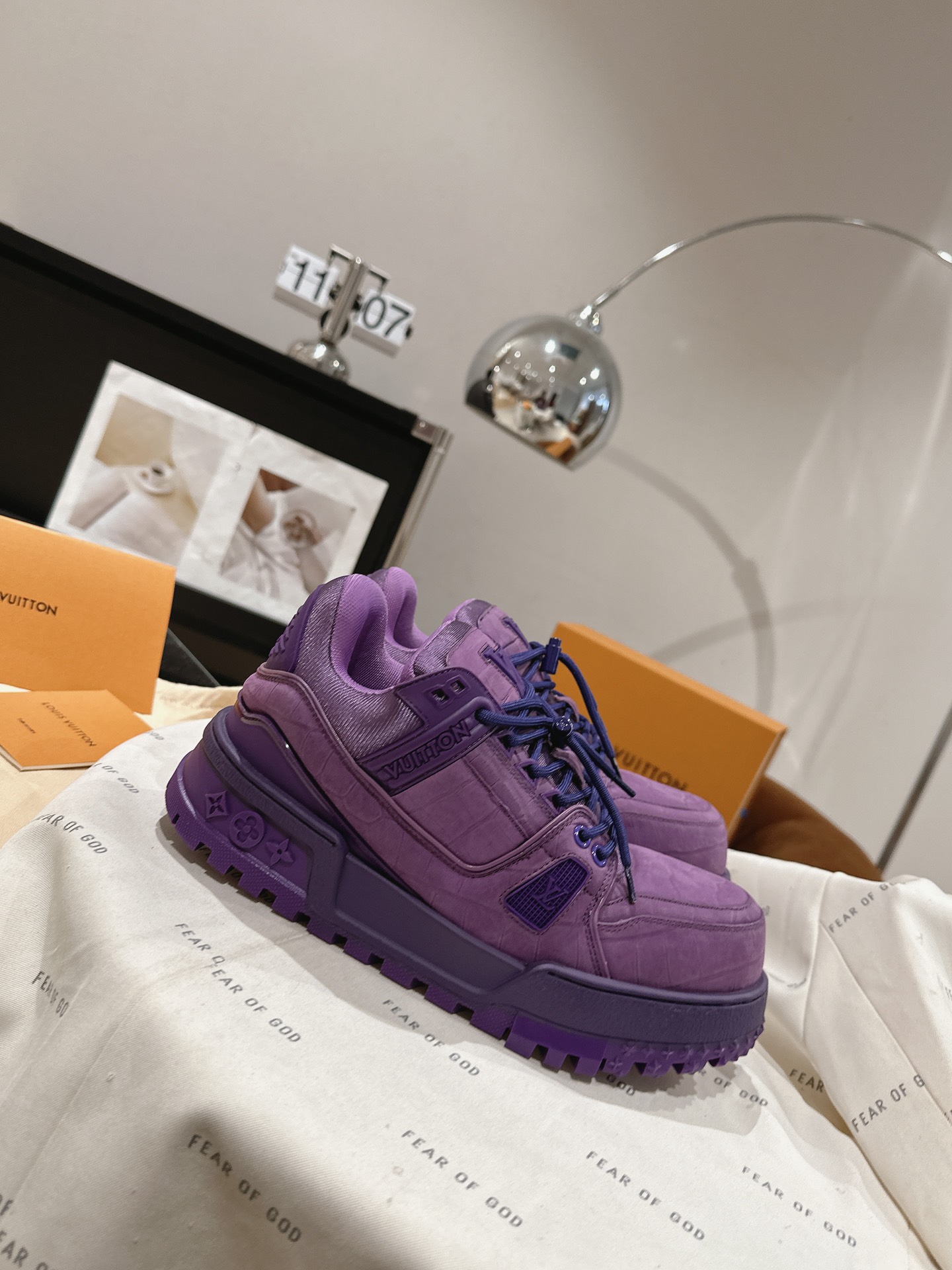 Louis Vuitton 胖版升级 全牛皮情侣装 LV 2023新款Trainer