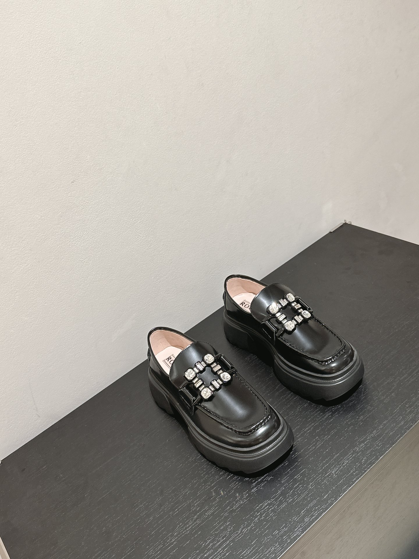 罗杰·维维亚 Roger Vivier 经典高奢皮鞋鞋履高跟鞋 #C0AA0CEA 7